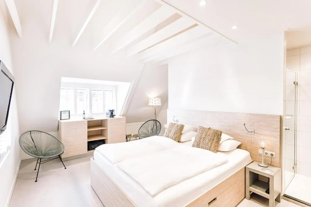 Luxury Suite in Logement Overzee