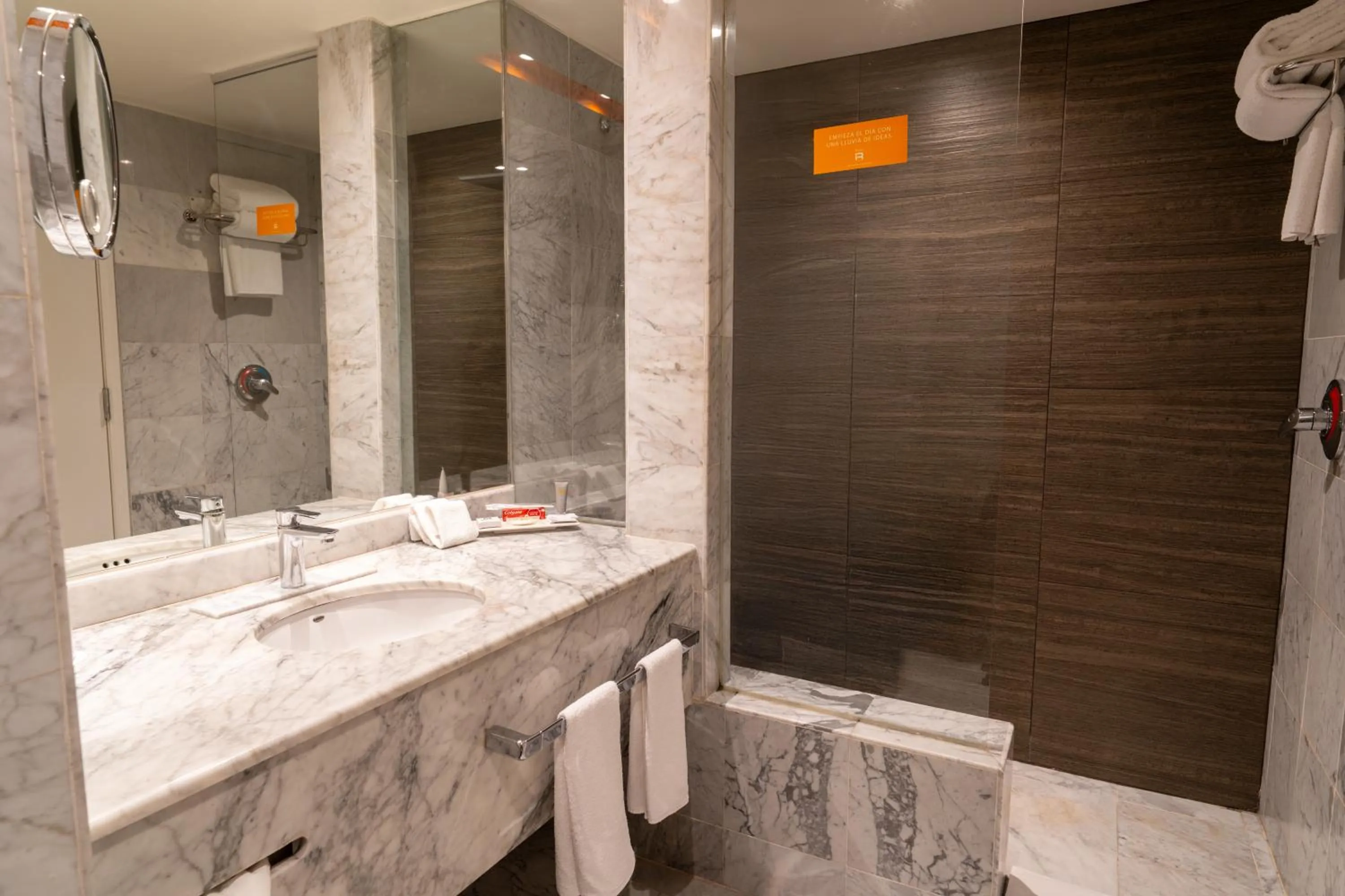 Deluxe Superior King in Real Inn Tijuana by Camino Real Hoteles