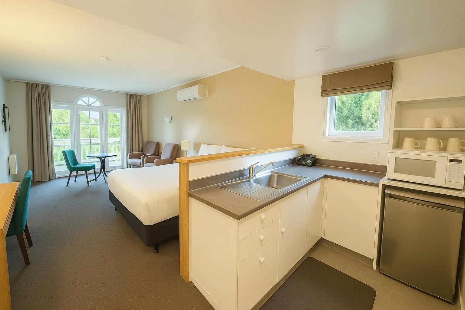 Deluxe Family Room in Wallaceville Motor Lodge