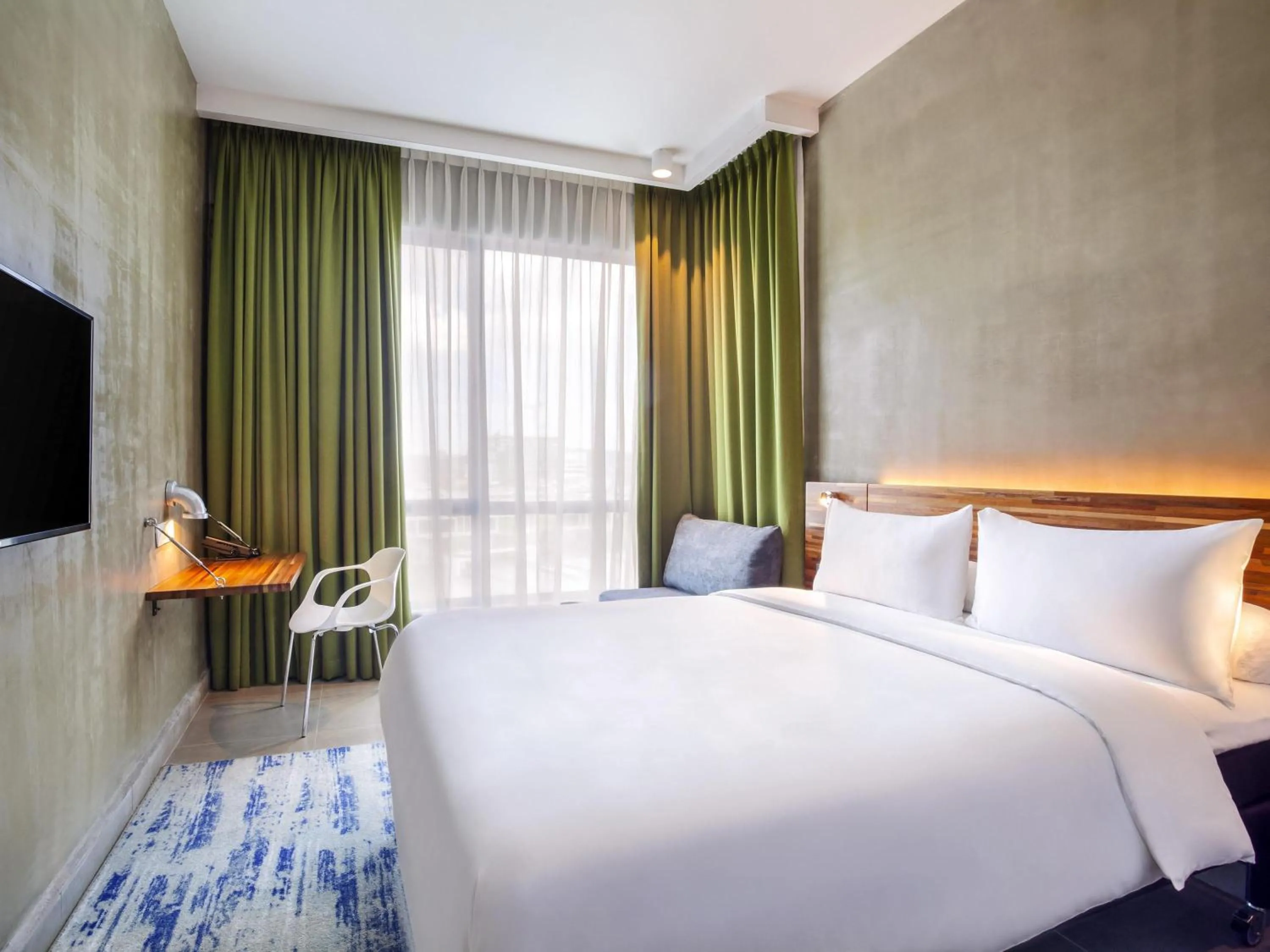 Superior Double Room in ibis Styles Kota Kinabalu Inanam