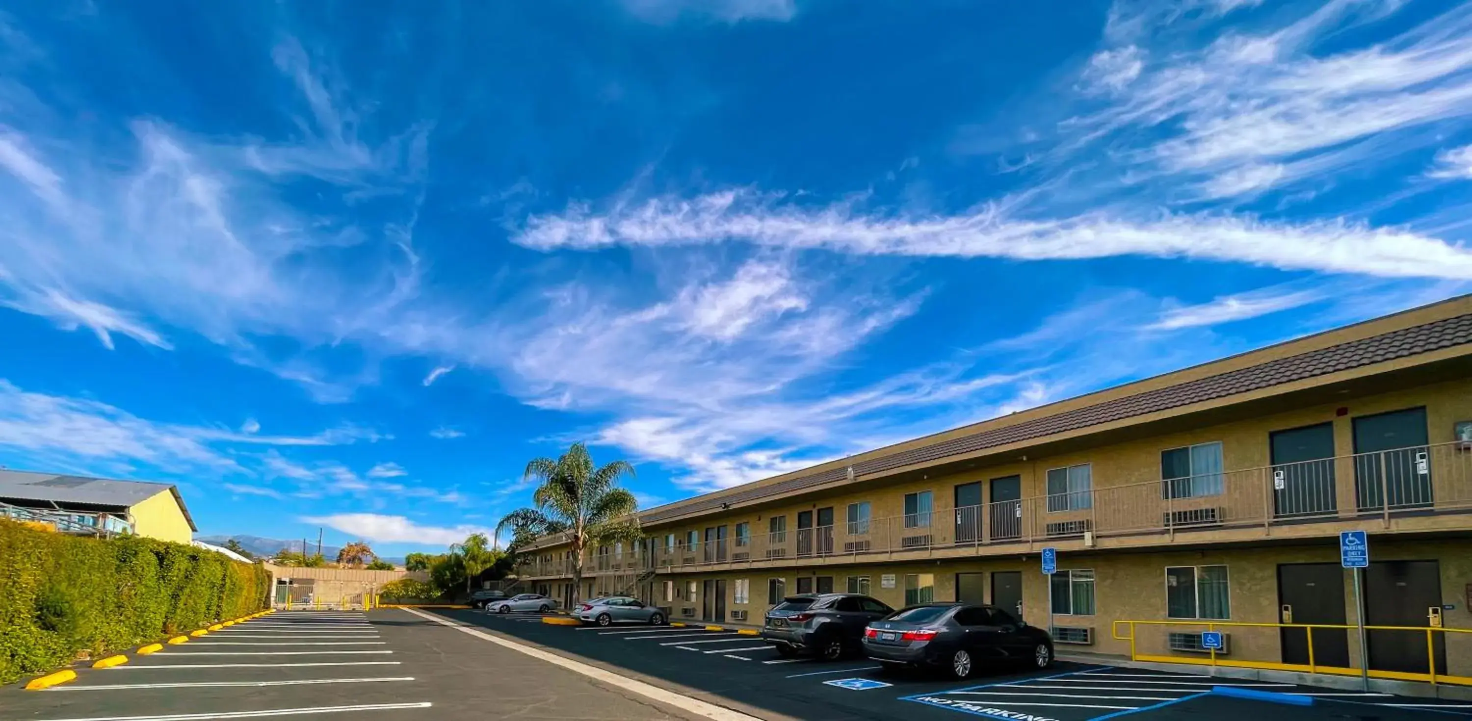 New Star Inn El Monte, CA - Los Angeles New Star Inn El Monte, CA - Los Angeles