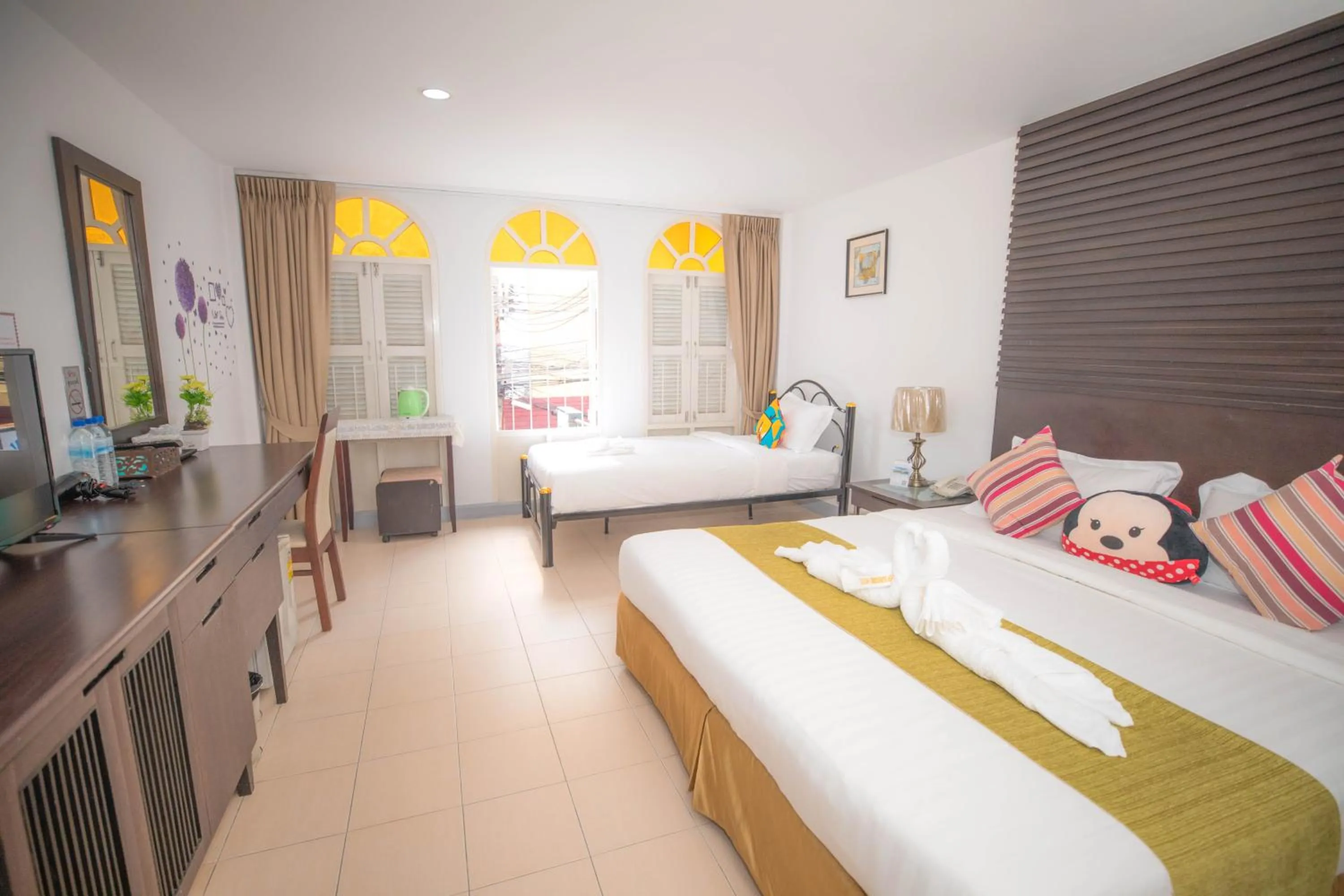 Deluxe Triple Room in Sino House Patong