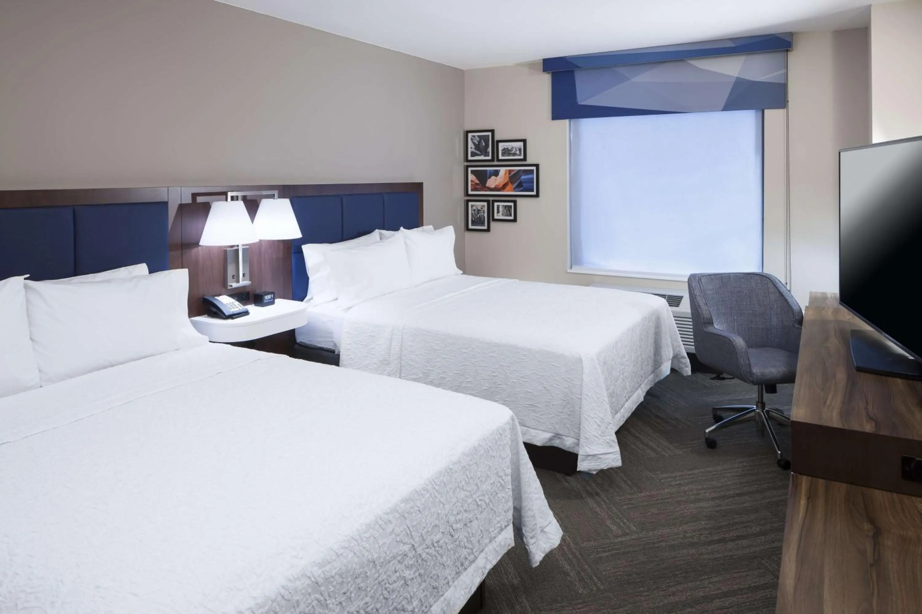 Queen Room with Two Queen Beds - Non-Smoking in Hampton Inn & Suites Phoenix Downtown