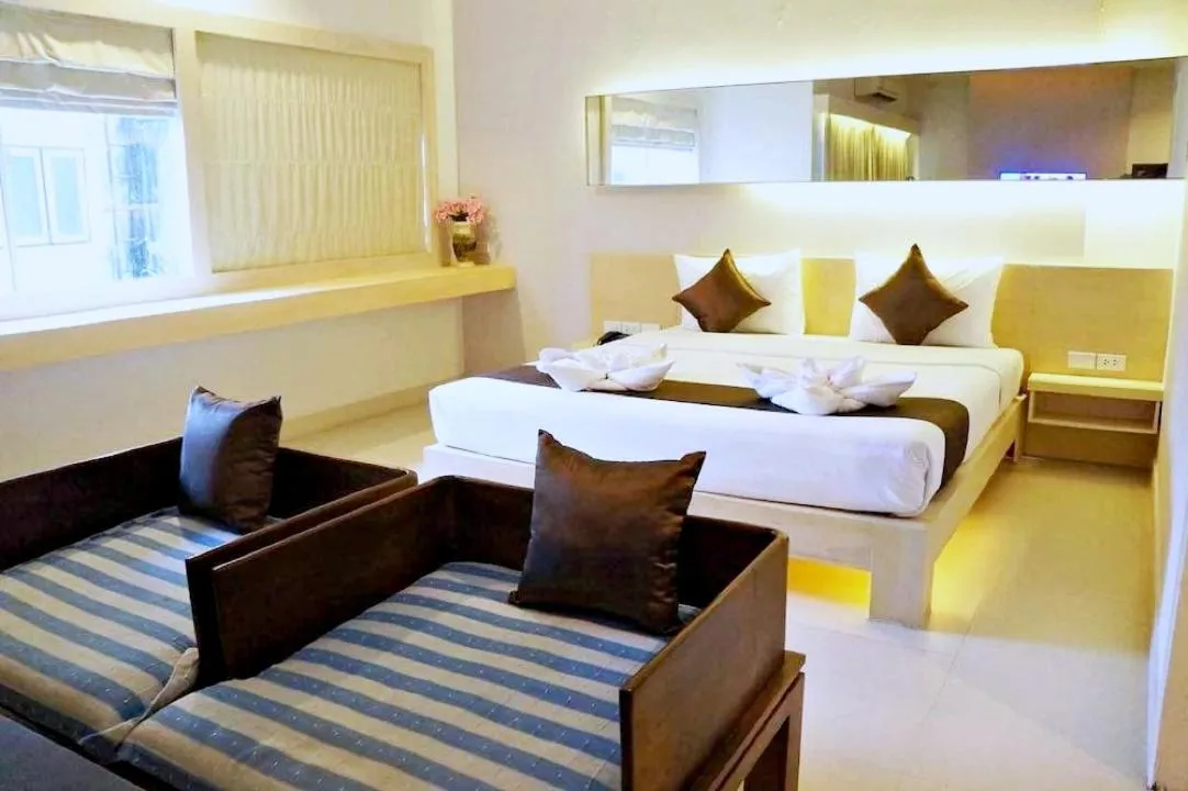 Suite with Bath Tub in Khuang Singh Residence & Hotel Chiangmai