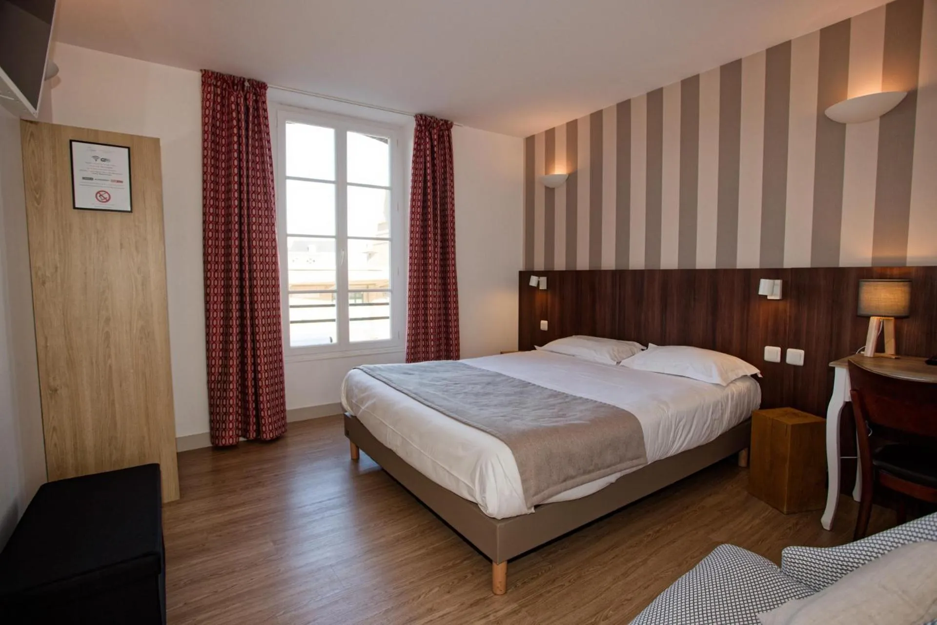 Superior Double Room in Hôtel Océan Dinan