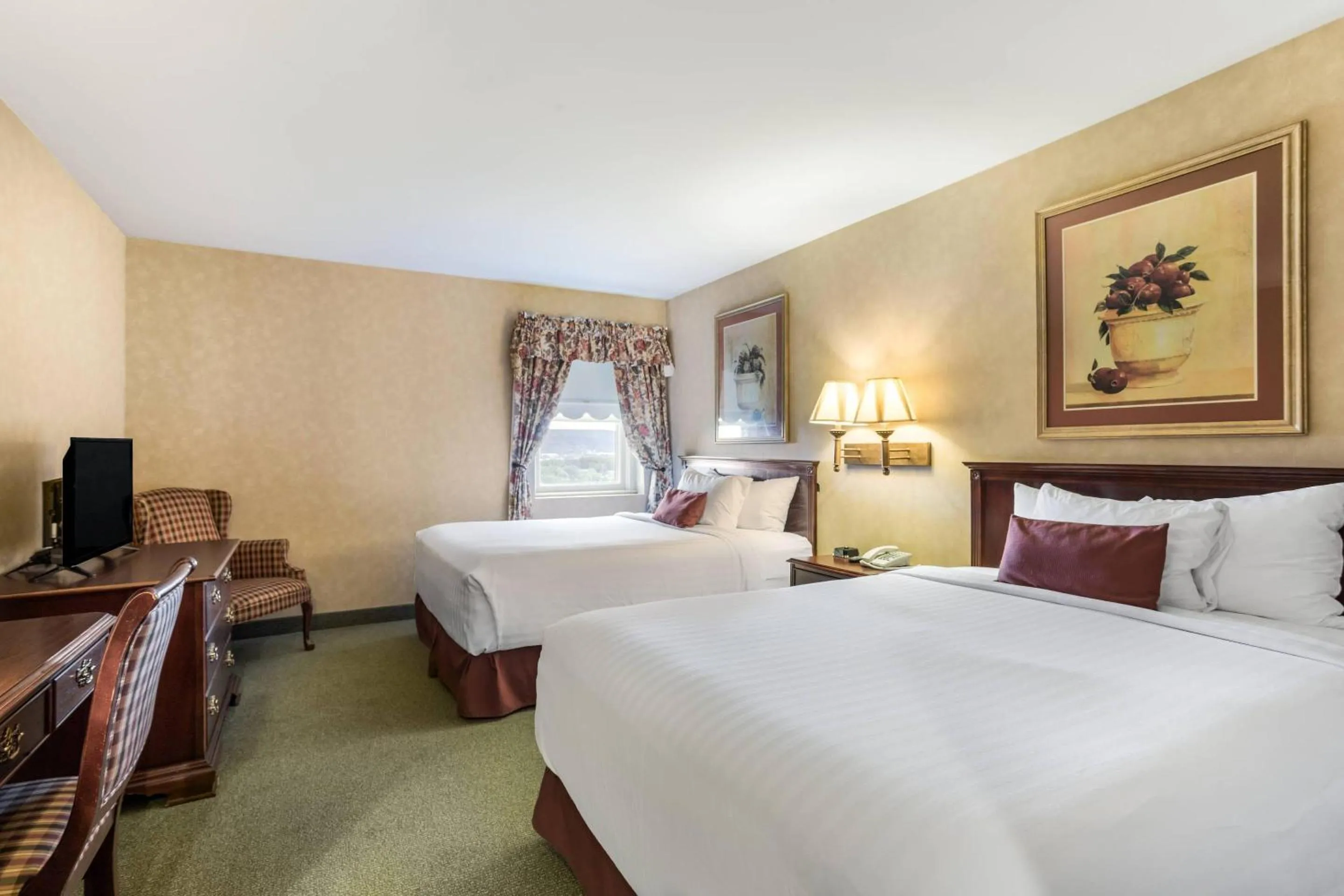 Queen Room with Two Queen Beds - Non-Smoking in Traditions Hotel & Spa Johnson City - Binghamton, an Ascend Collection Hotel