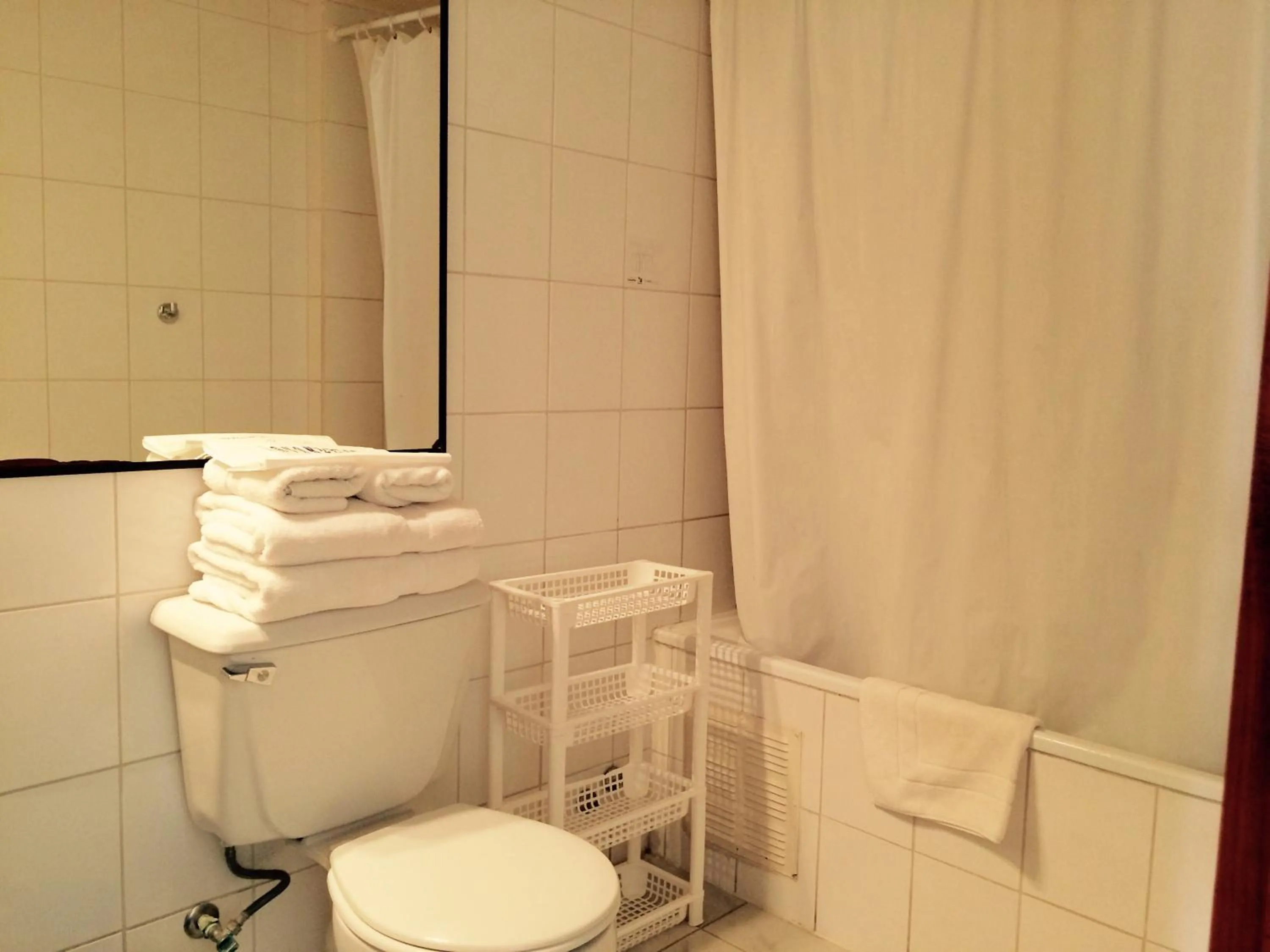 Twin Room with Sea View in Hotel Canto del Mar