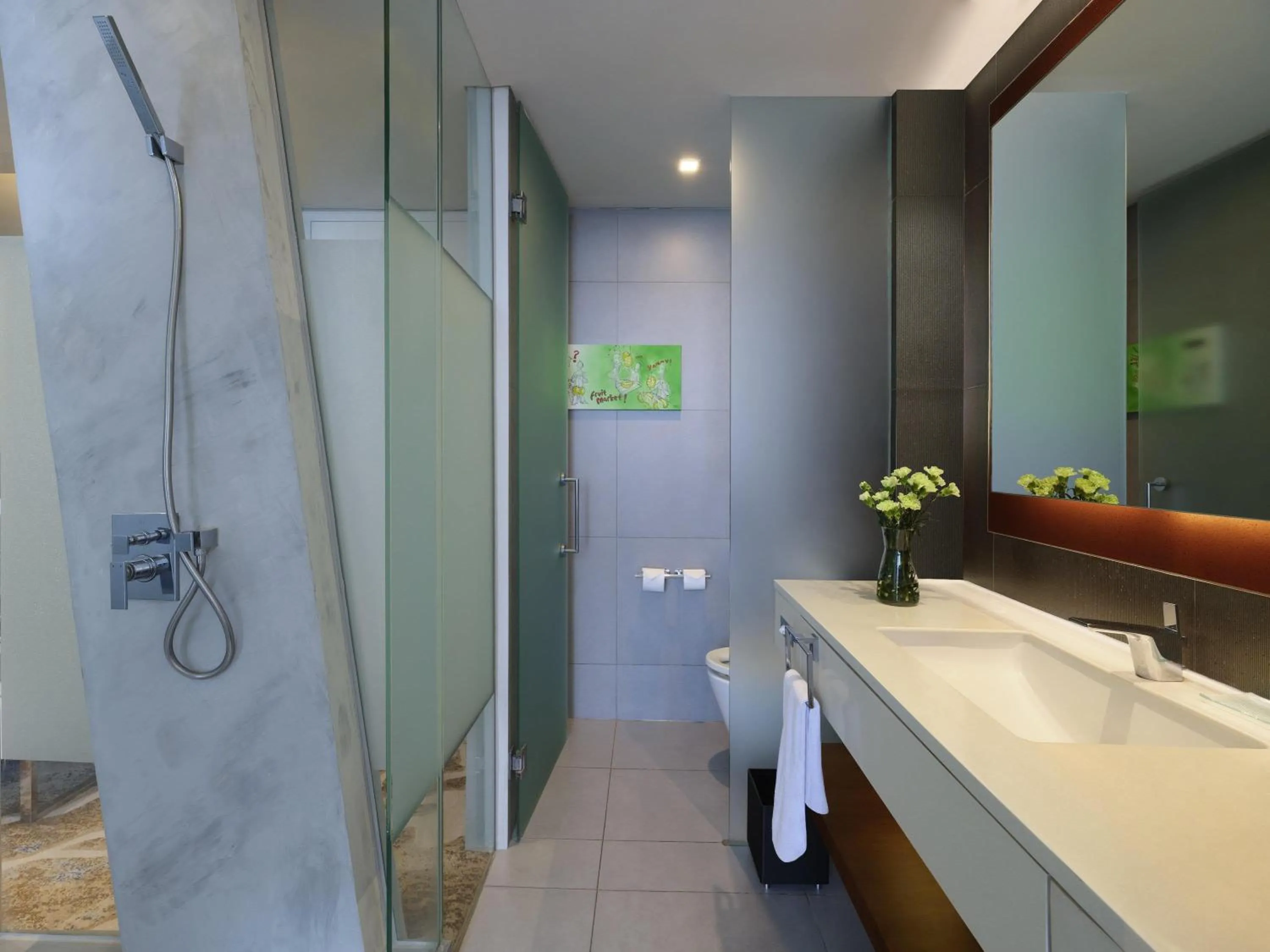 Deluxe King Room in Pullman Jakarta Central Park