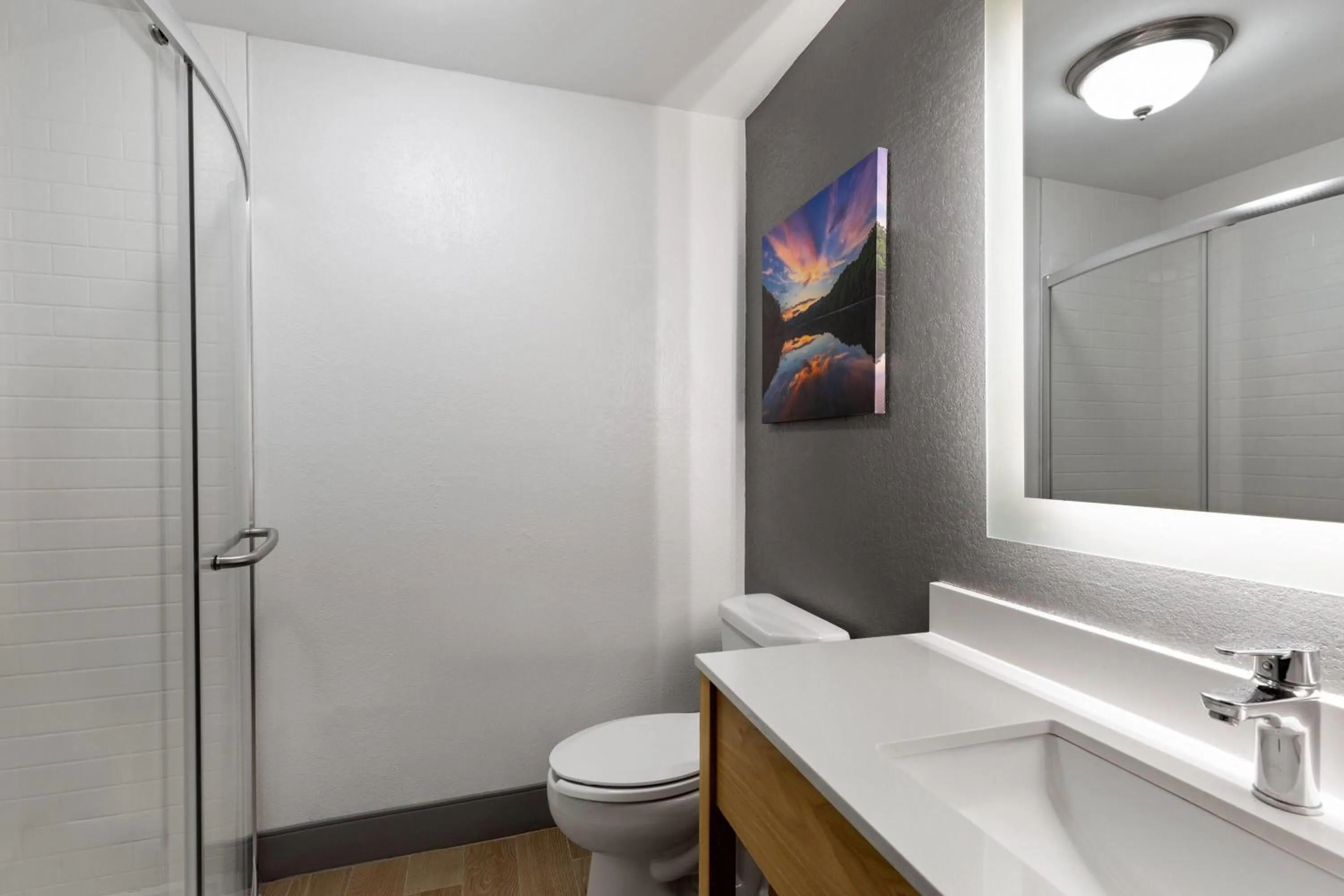 Deluxe King Room - Non-Smoking in La Quinta by Wyndham Lexington South / Hamburg