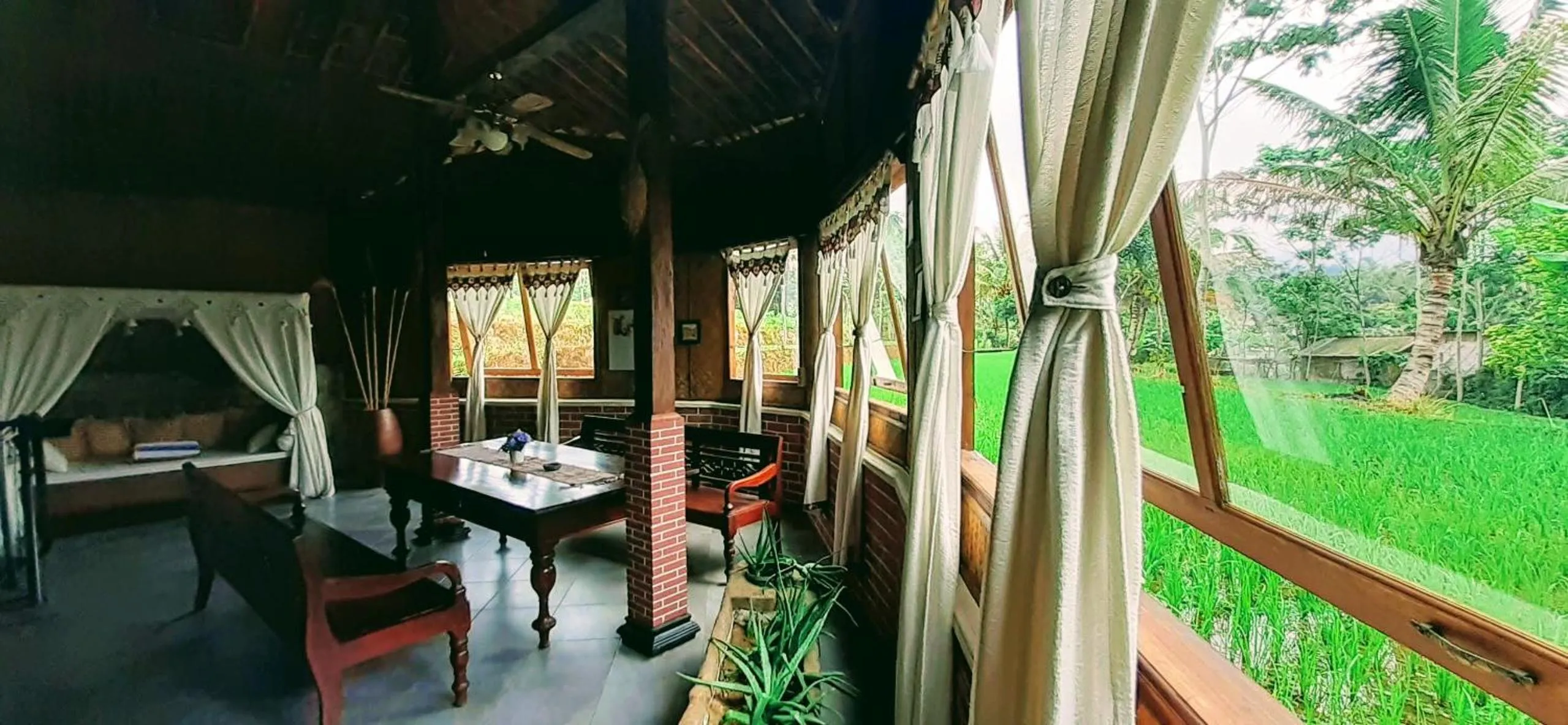 Suite in Villa Sumbing Indah