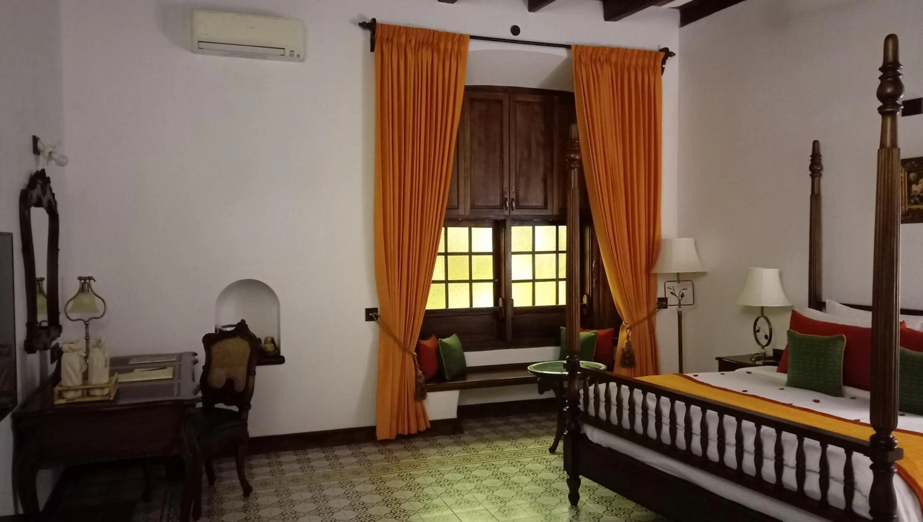 Imperial Double Room with 10% discount on food, 20% discount on Ayurmana, and one and a half-hour guided heritage walk from 7 AM to 8:30 AM in Forte Kochi