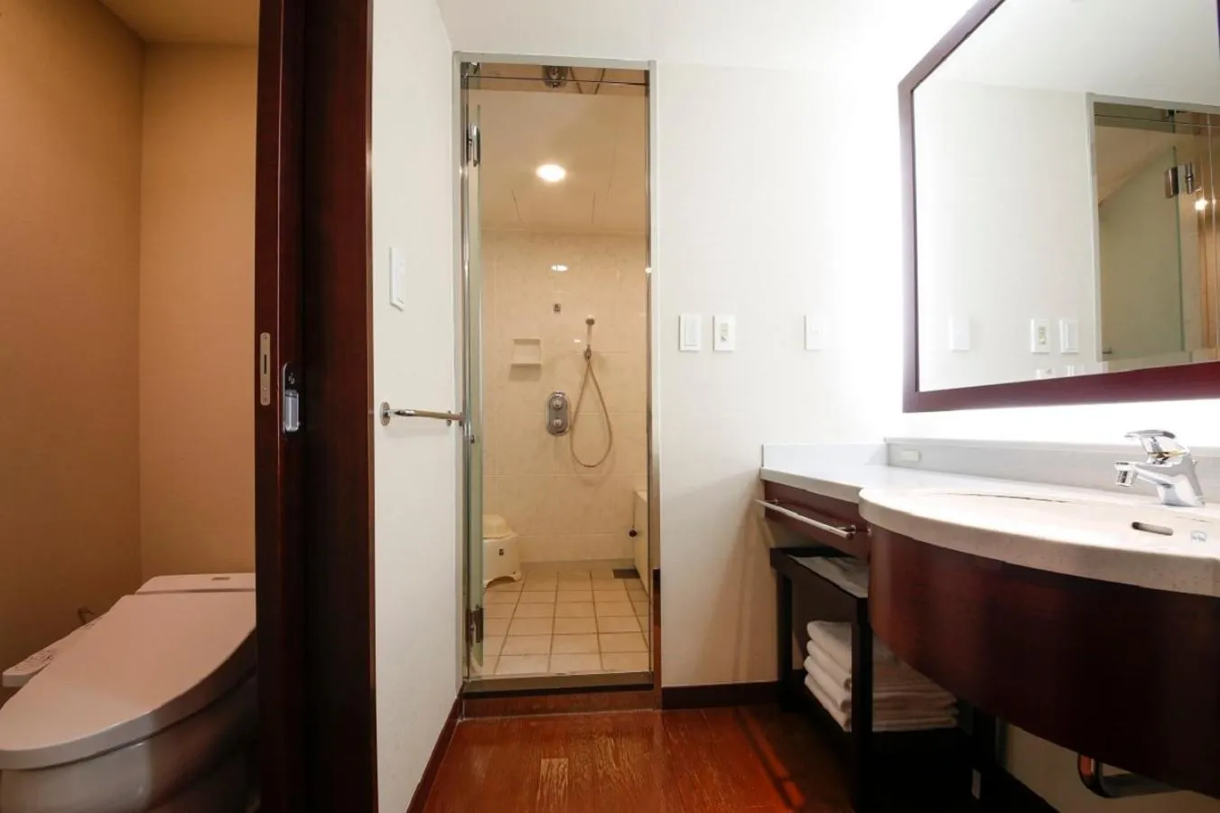 Superior Twin Room - High Floor - Non-Smoking in Hotel Keihan Universal Tower