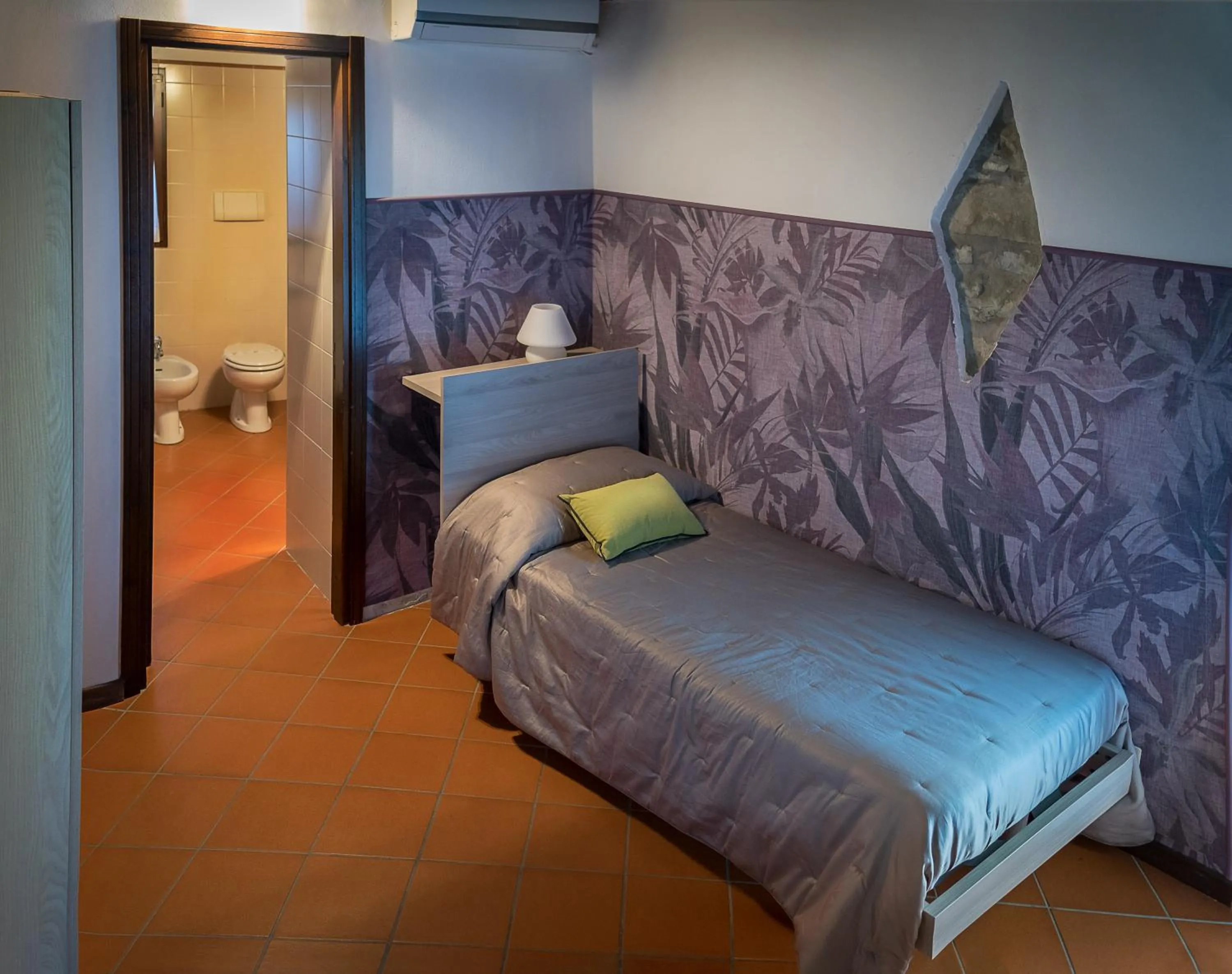 Single Room in Villaggio Della Salute Più
