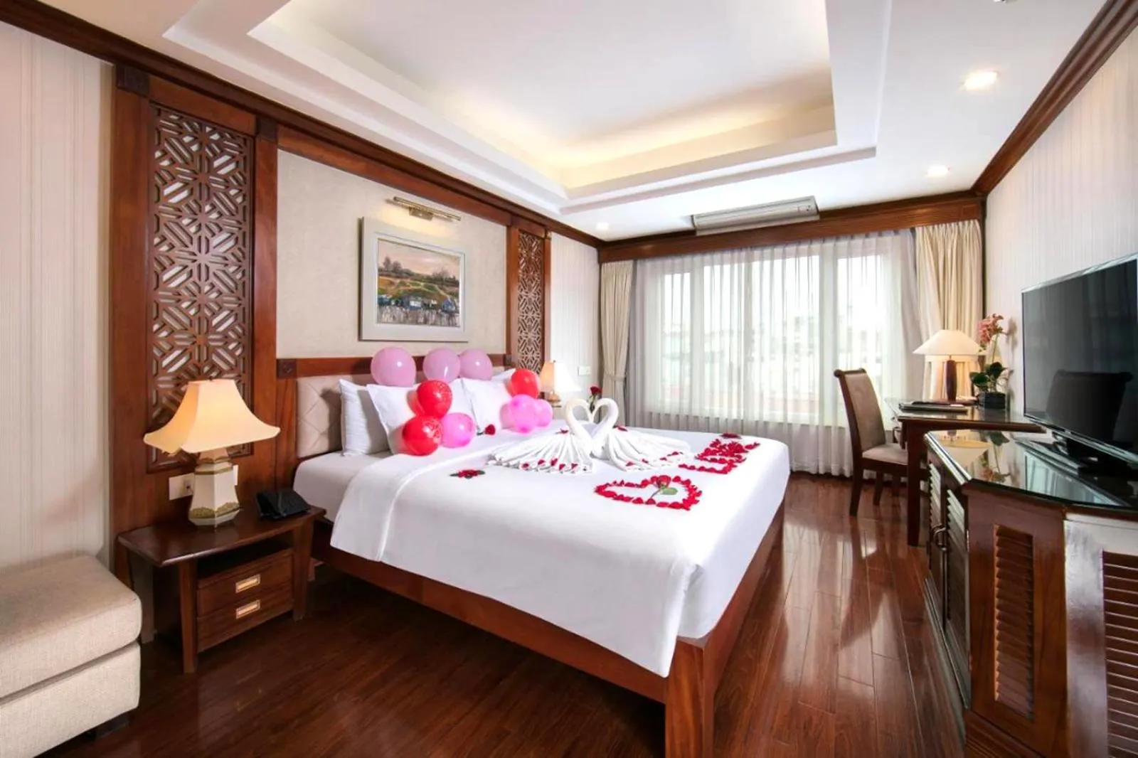 Executive Double or Twin City View+ Free Afternoon Tea and 1 Welcome Drink in Thien Thai Hotel & Spa