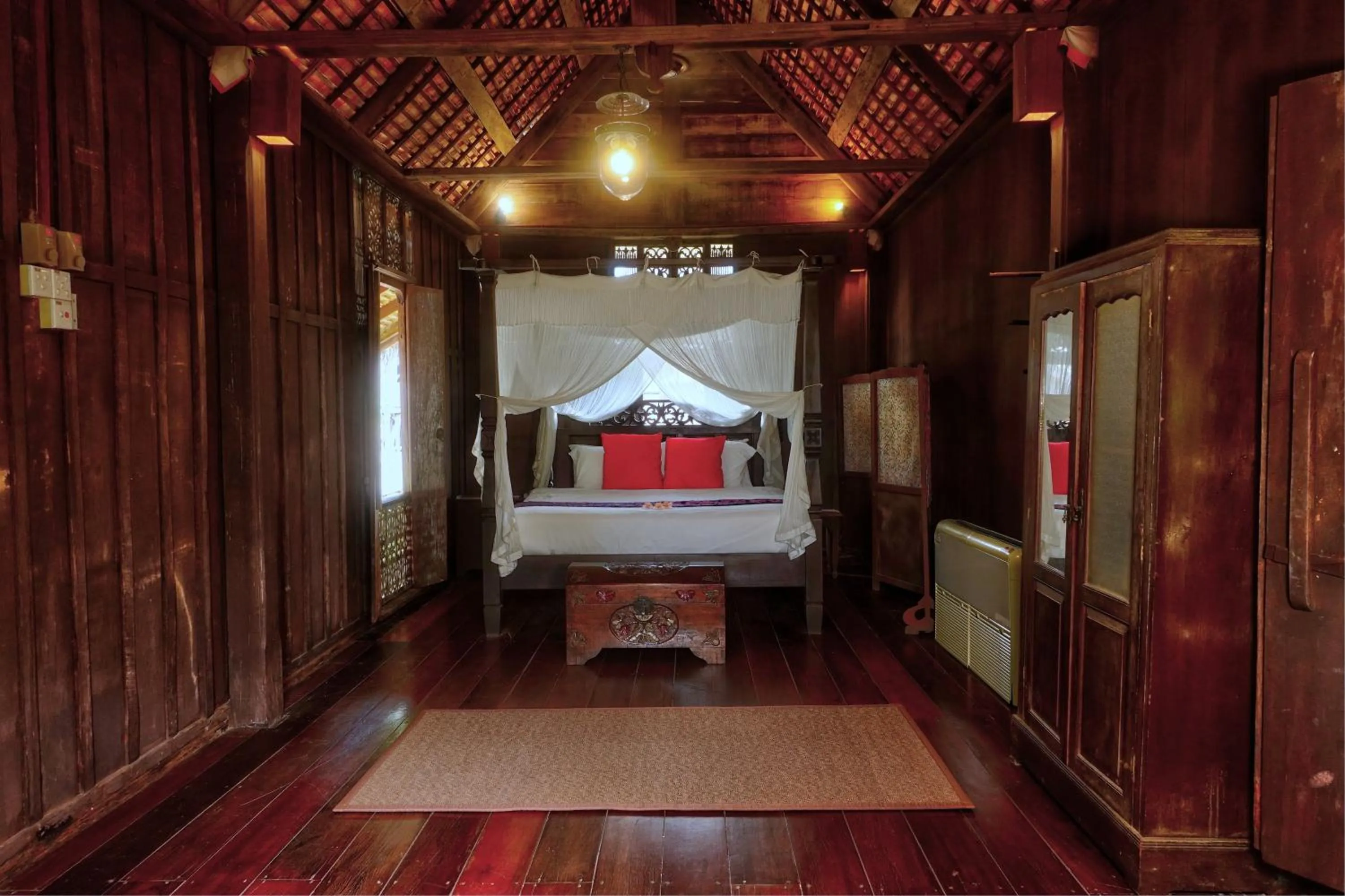 Grand Deluxe Villa in Terrapuri Heritage Resort, Penarik