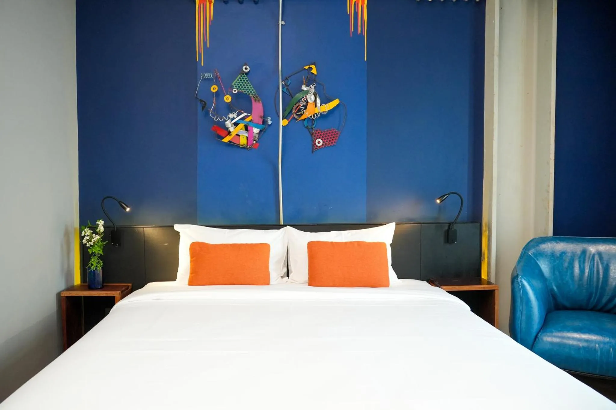 Standard Double Room with Balcony in MeStyle Garage Hotel