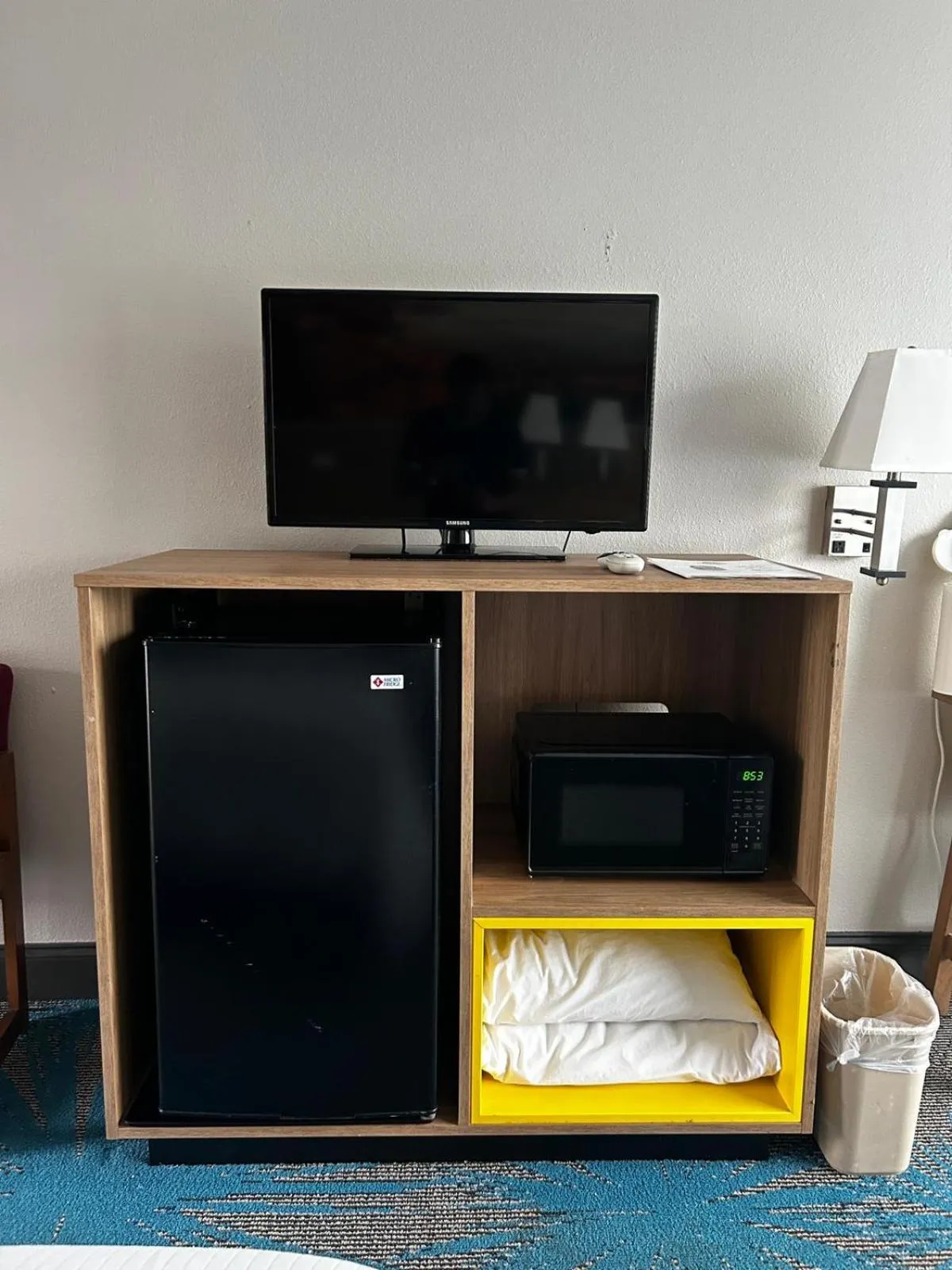 King Room - Mobility Access/Non-Smoking in Days Inn by Wyndham Dahlonega University Area