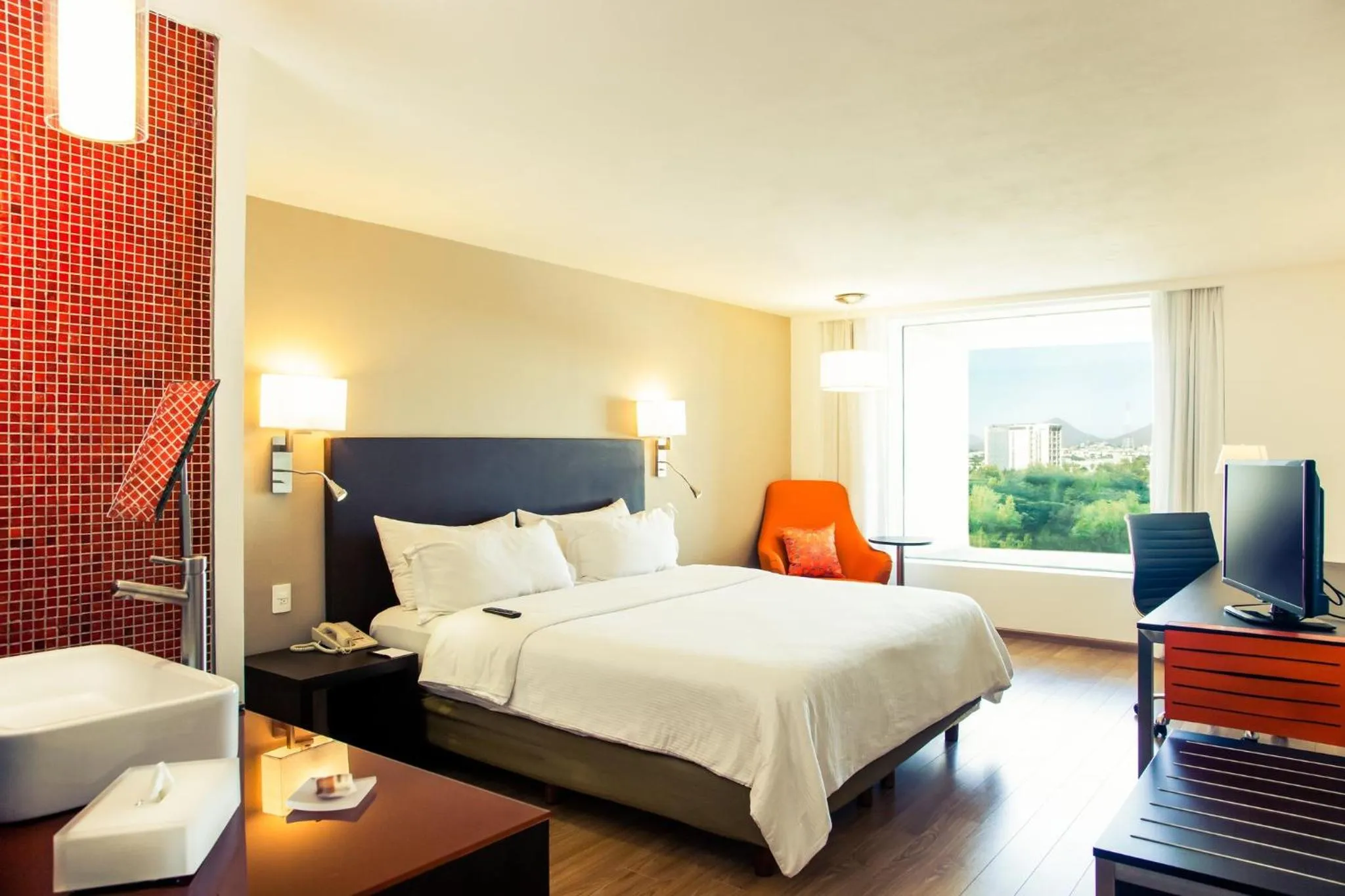 Executive King Room in Fiesta Inn Culiacan