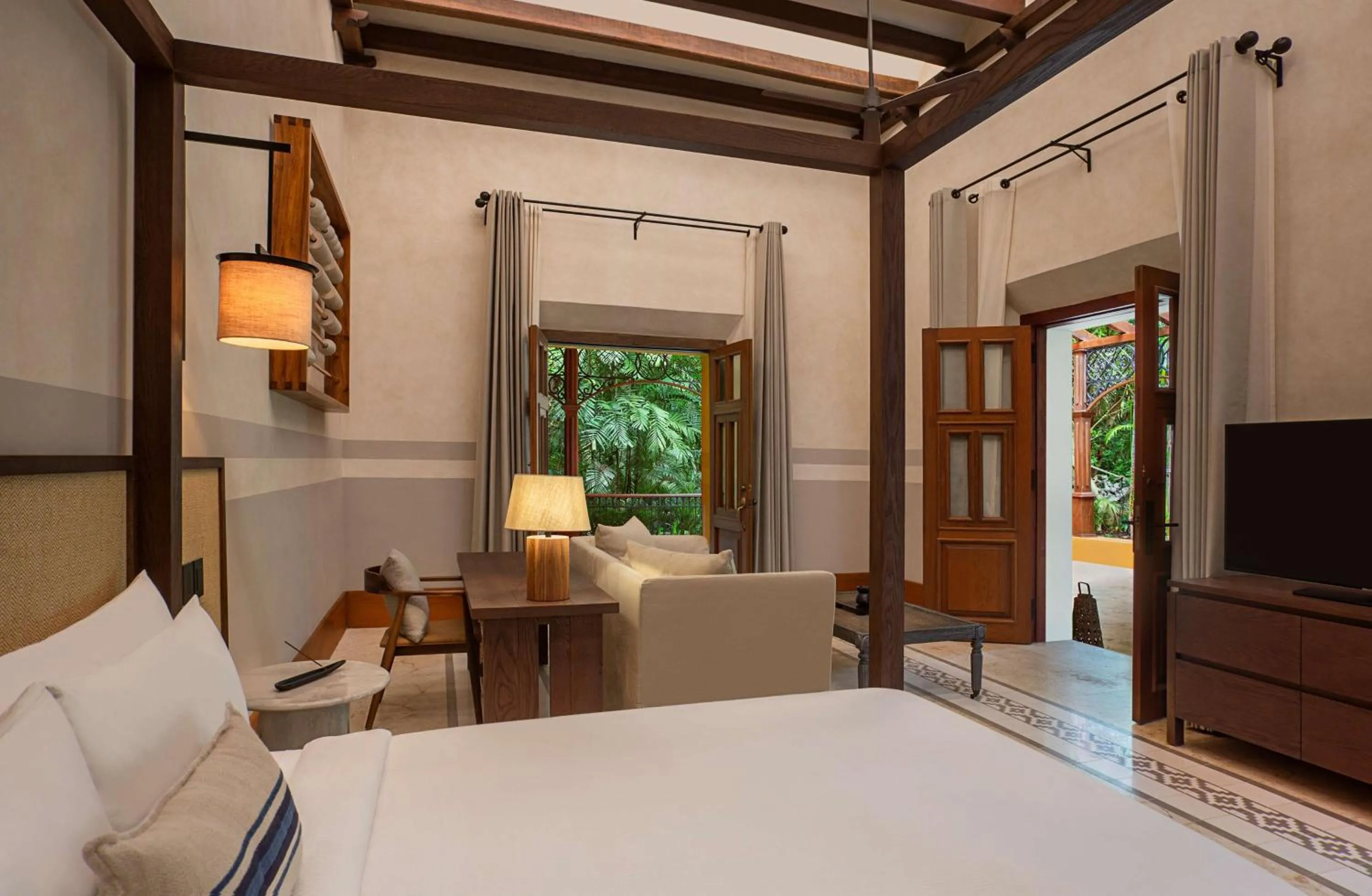 Xcanatun Pool suite in Hacienda Xcanatun, Angsana Heritage Collection