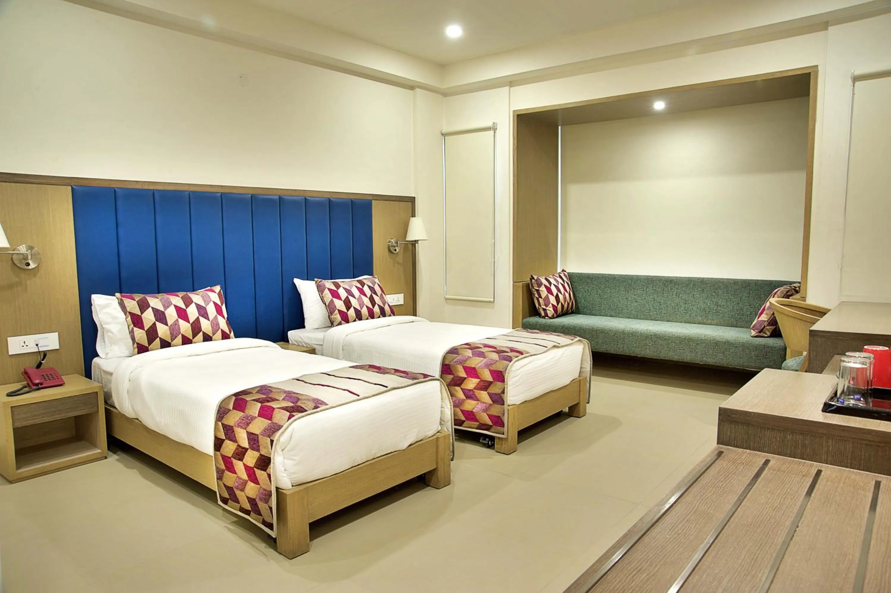 Deluxe Room - single occupancy in Purple Cloud Hotel