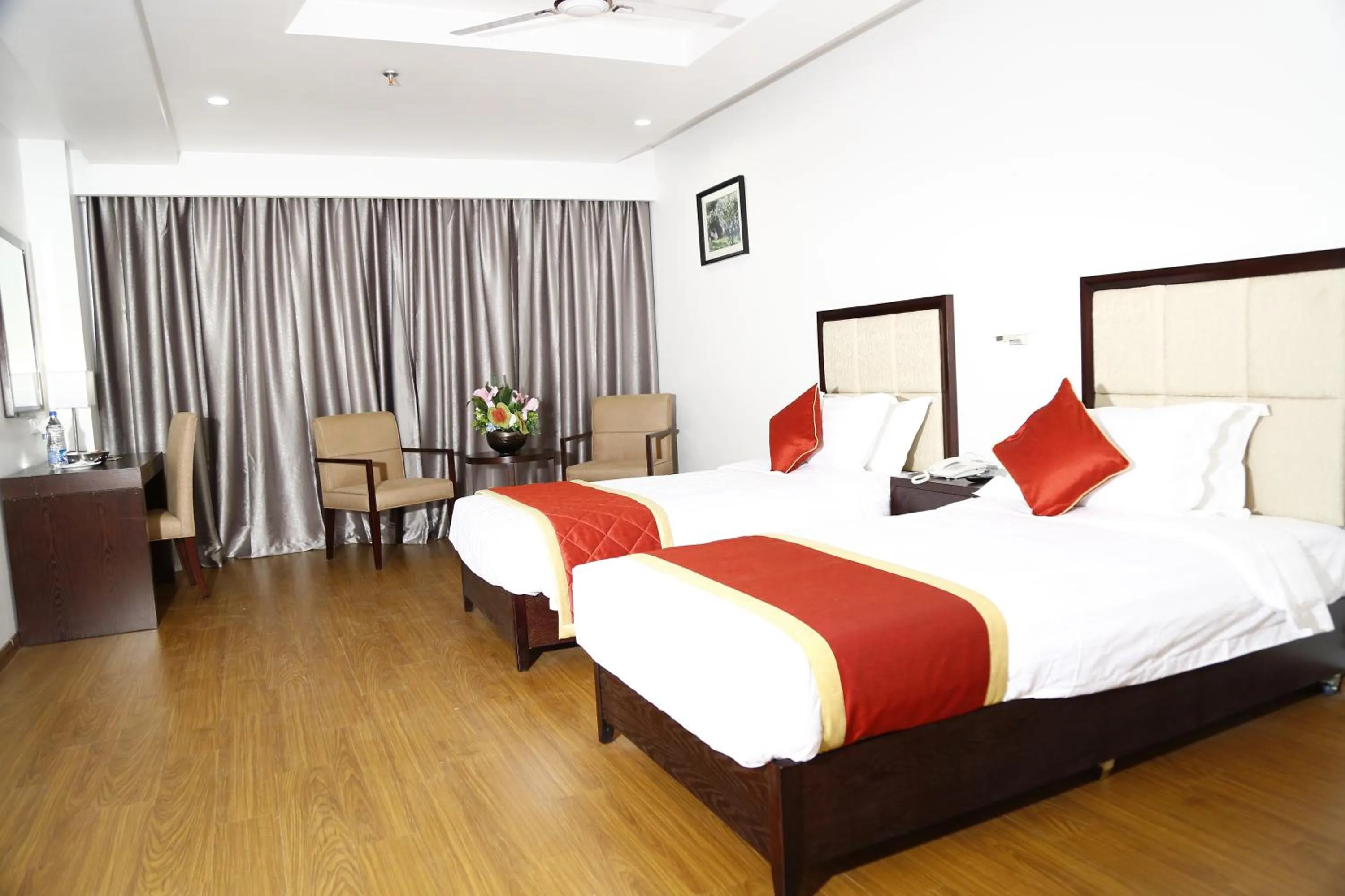 Deluxe King Room - single occupancy in Triguna Clarks Inn Kurnool