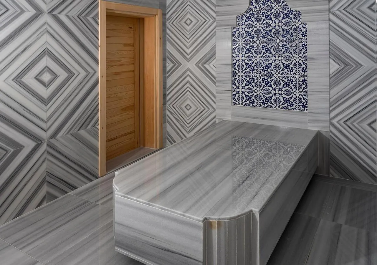 King Suite in Ramada Plaza by Wyndham Rize