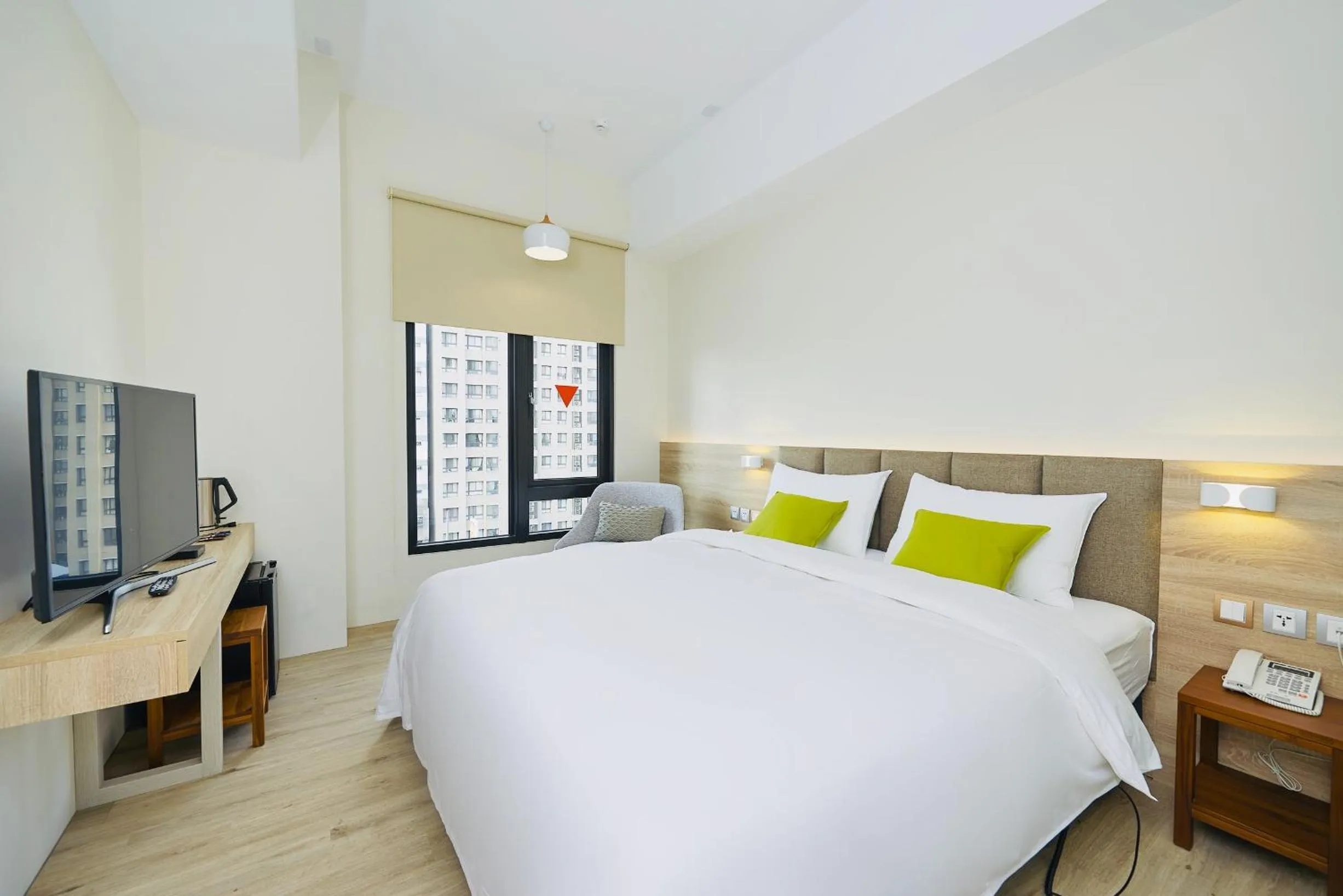 Standard Double Room with Combined 2 Electric Adjustable Single Beds in Hotel Z