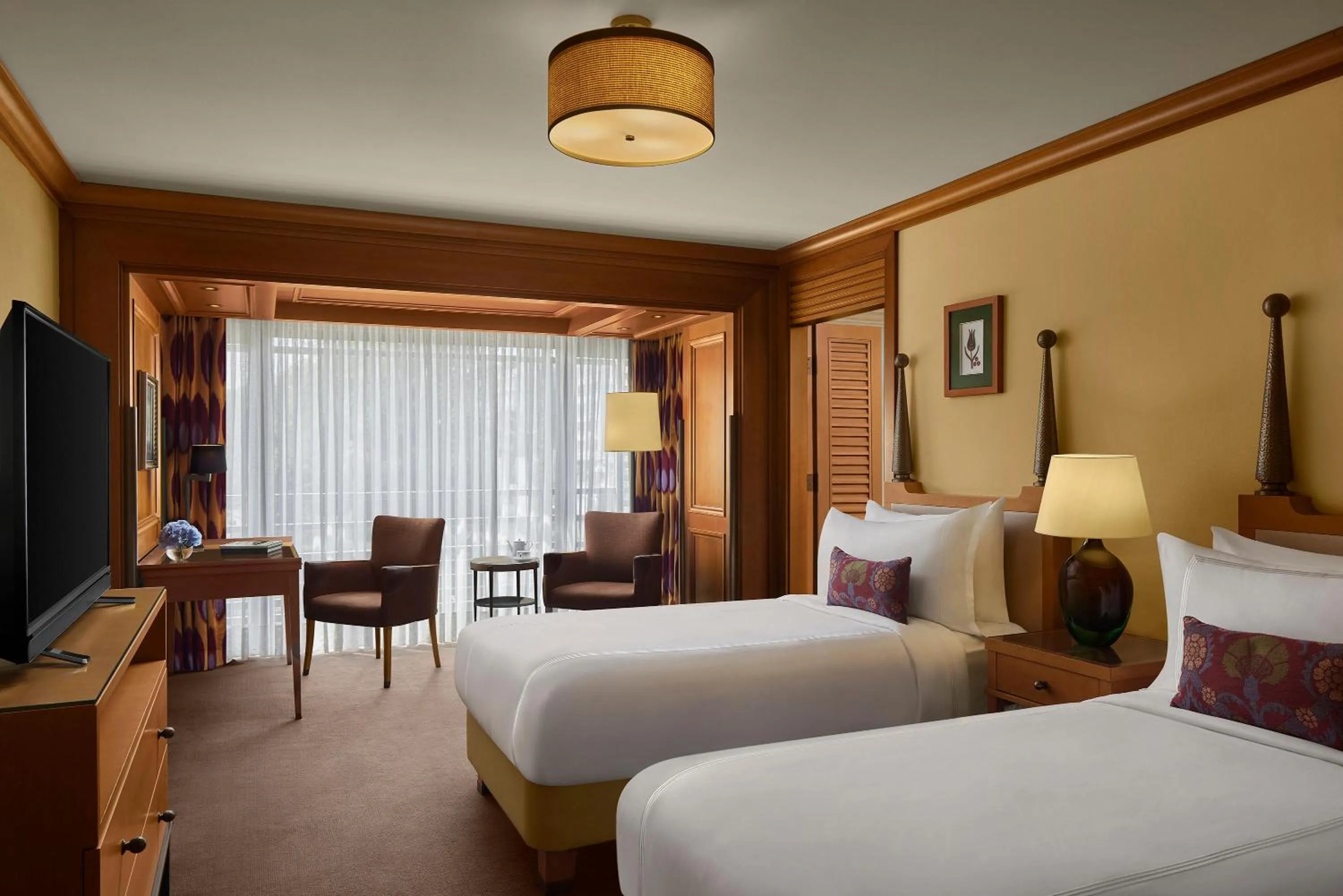 Deluxe Twin Room in Divan Istanbul