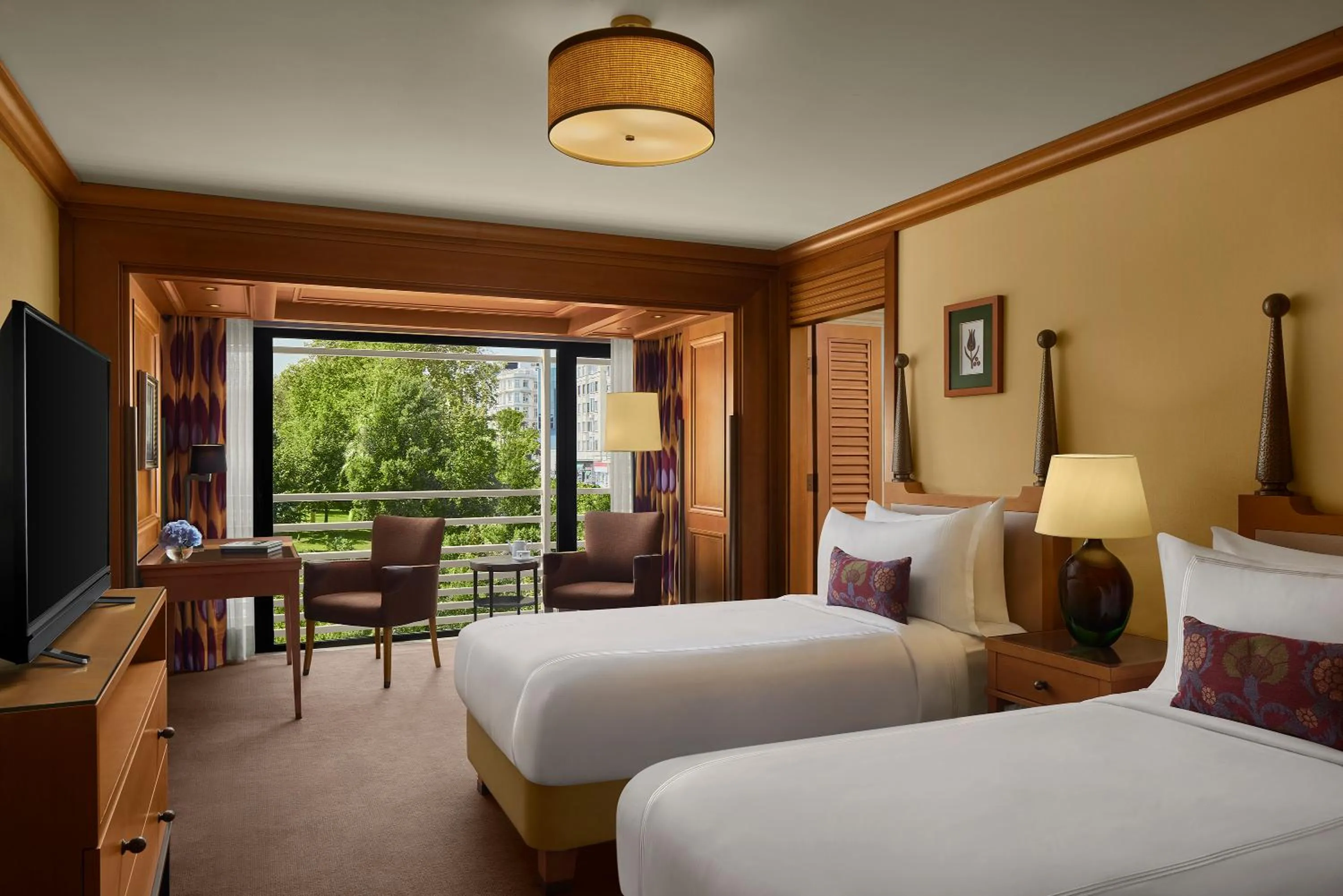 Deluxe Park View Room Twin Bed in Divan Istanbul
