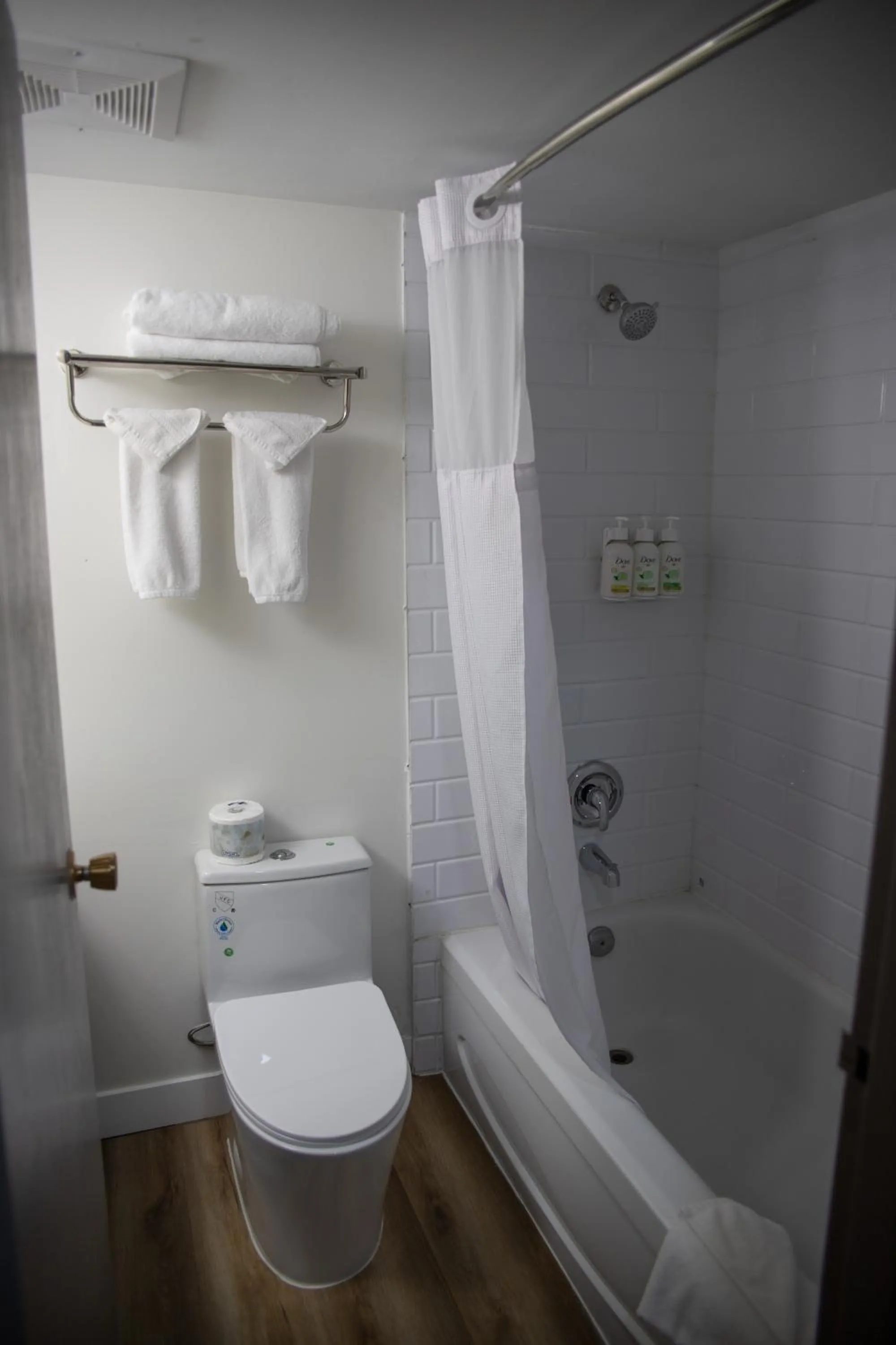 Queen Studio - Non-Smoking in Ramada by Wyndham Dawson Creek