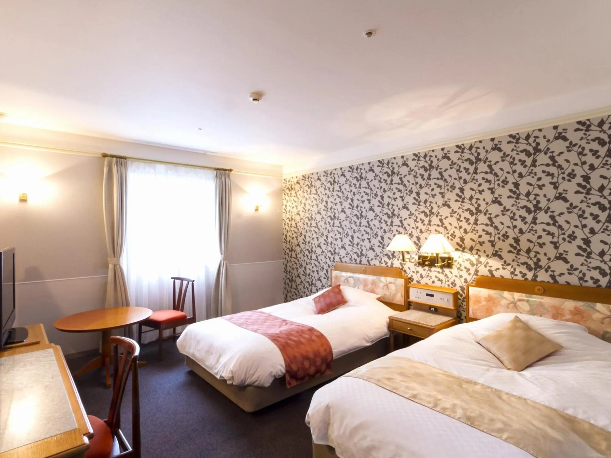 Twin Room in Hotel Merieges