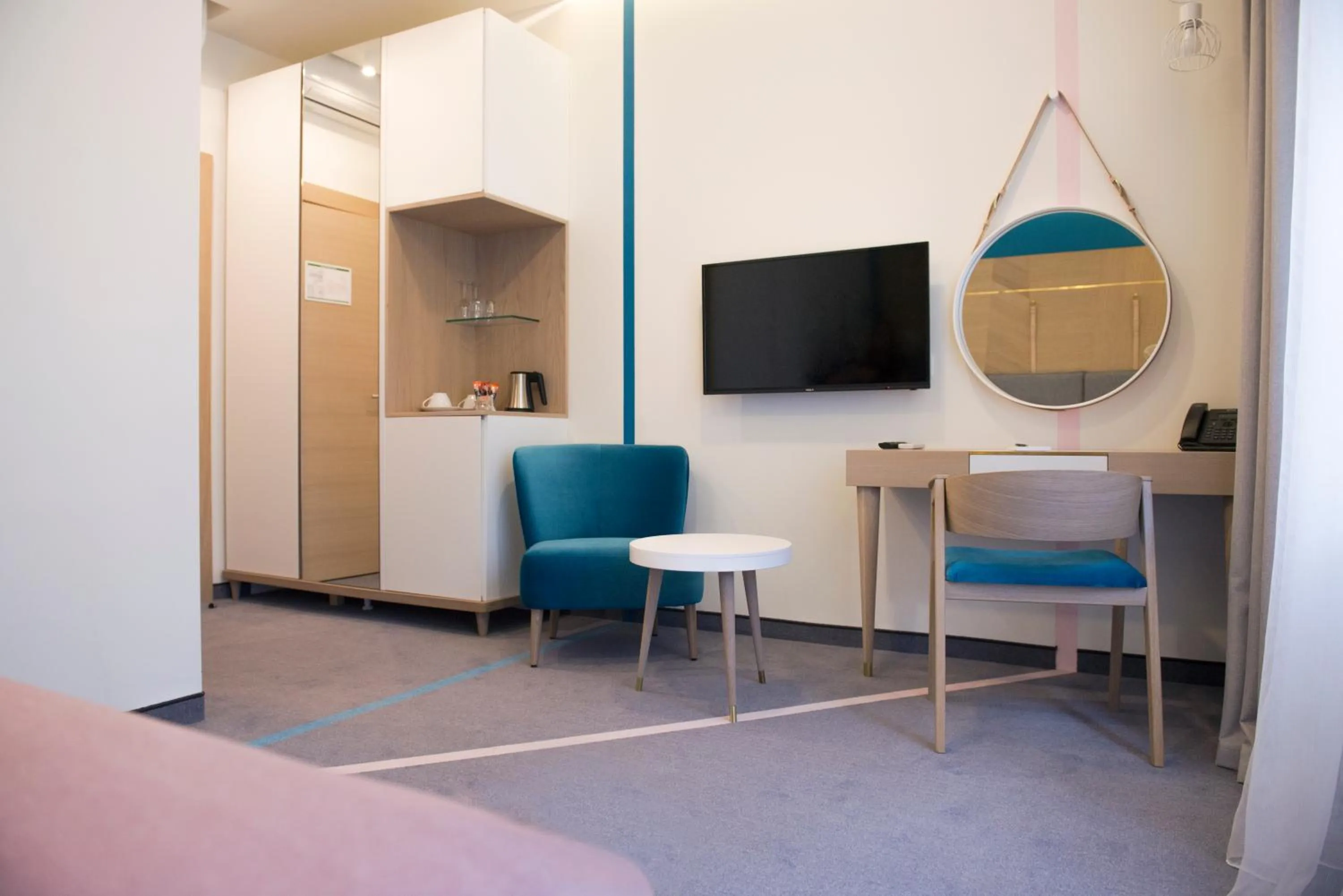 Standard Double or Twin Room with Balcony in City Nest Modern & Cozy Suites