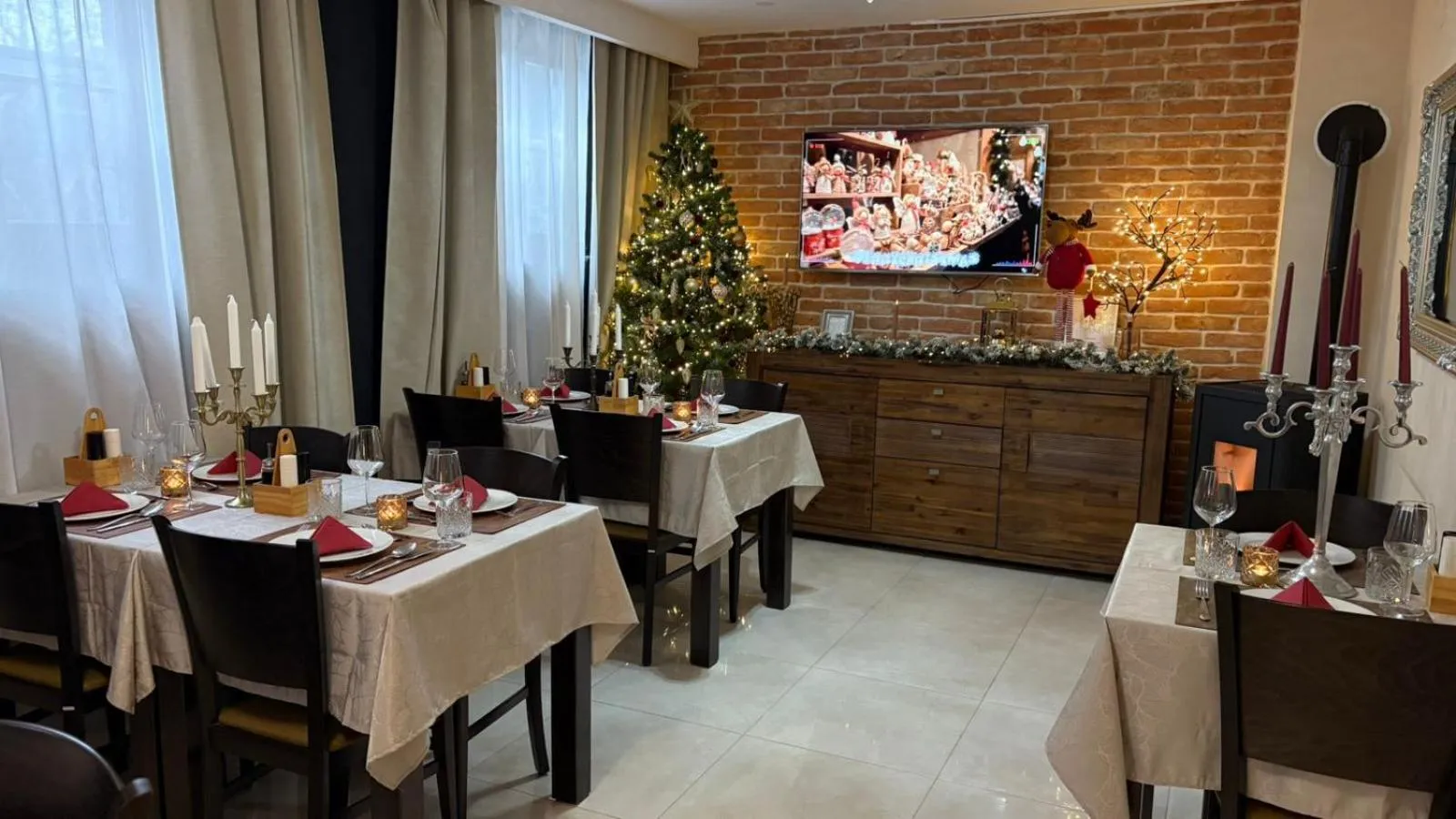 Deluxe King Room in Plitvice Falls Cottage - Luxury rooms & Dinner