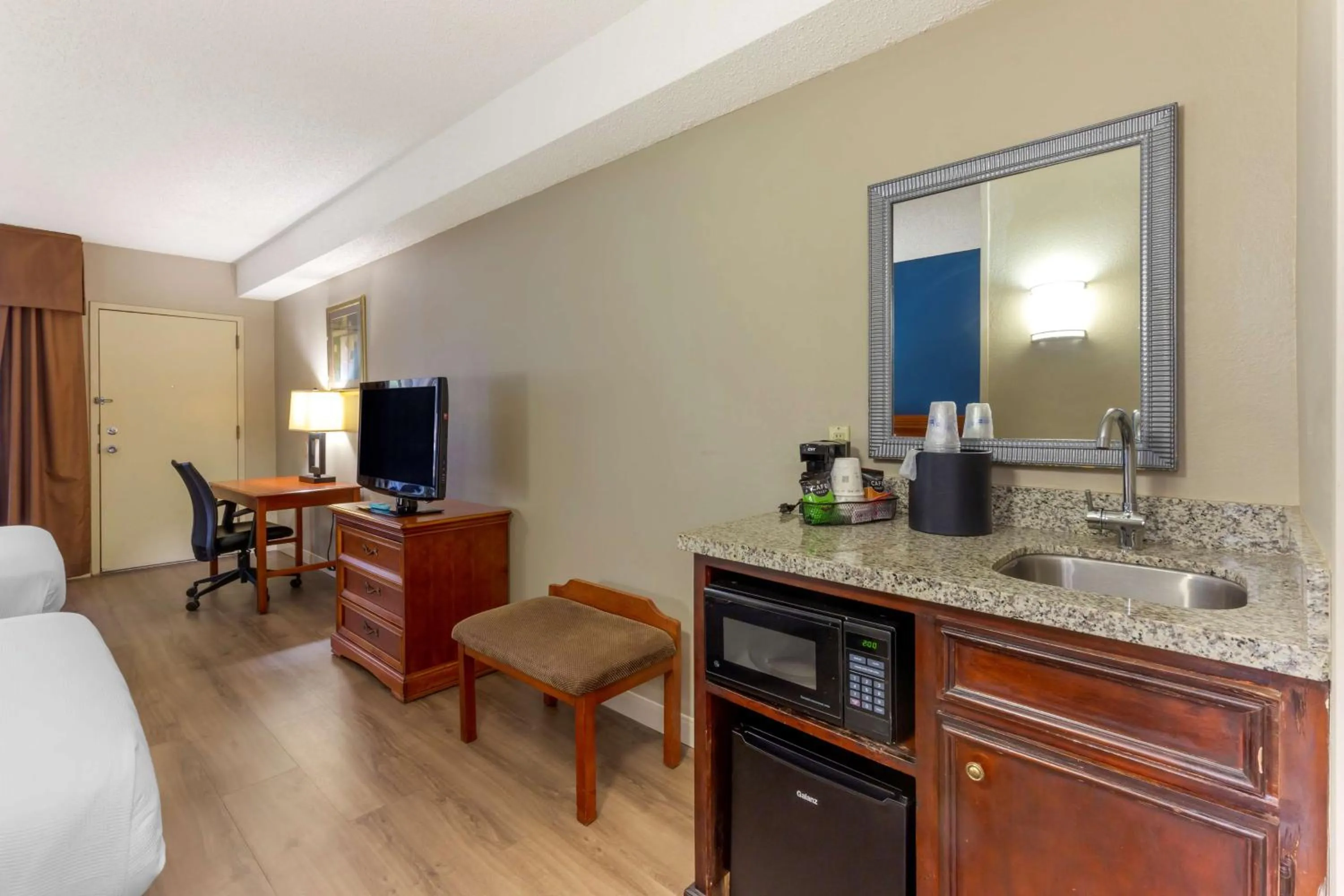 Queen Suite with Two Queen Beds - Non-Smoking in Best Western Plus Cary - NC State