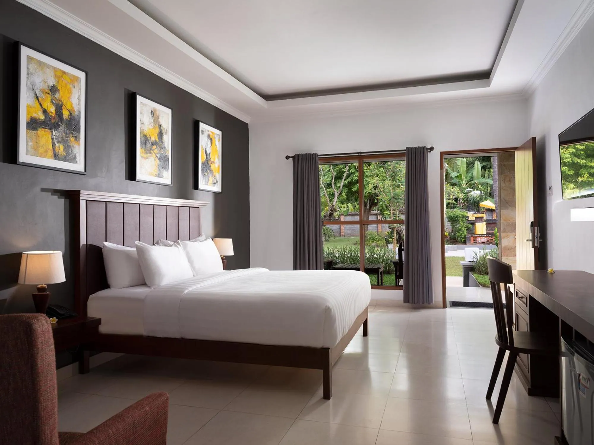 Deluxe Double Room in Brits Resort Lovina