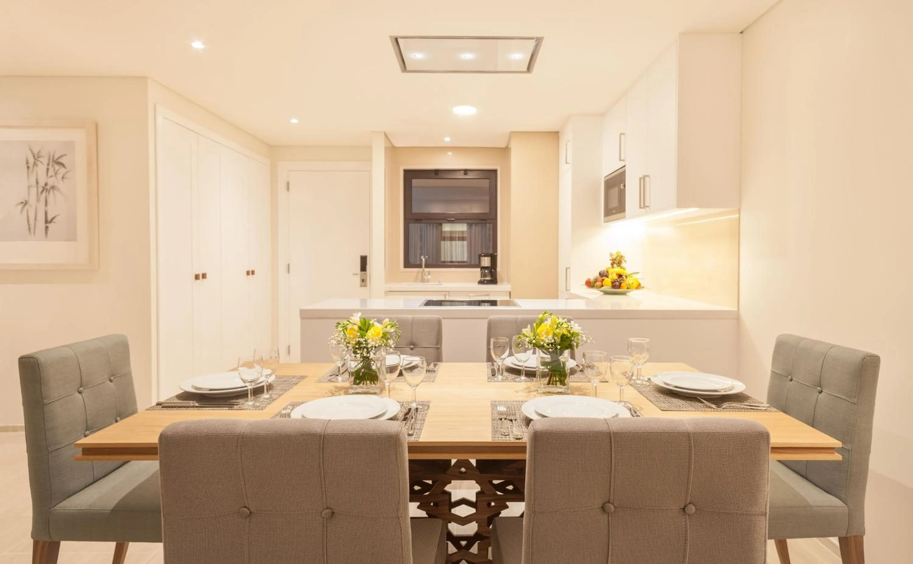 Two-Bedroom Garden Suite in Pine Cliffs Gardens