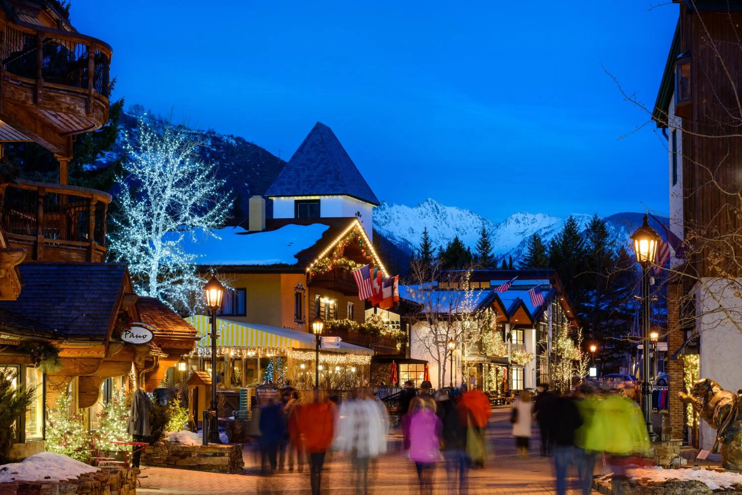 Shopping Area in Tivoli Lodge