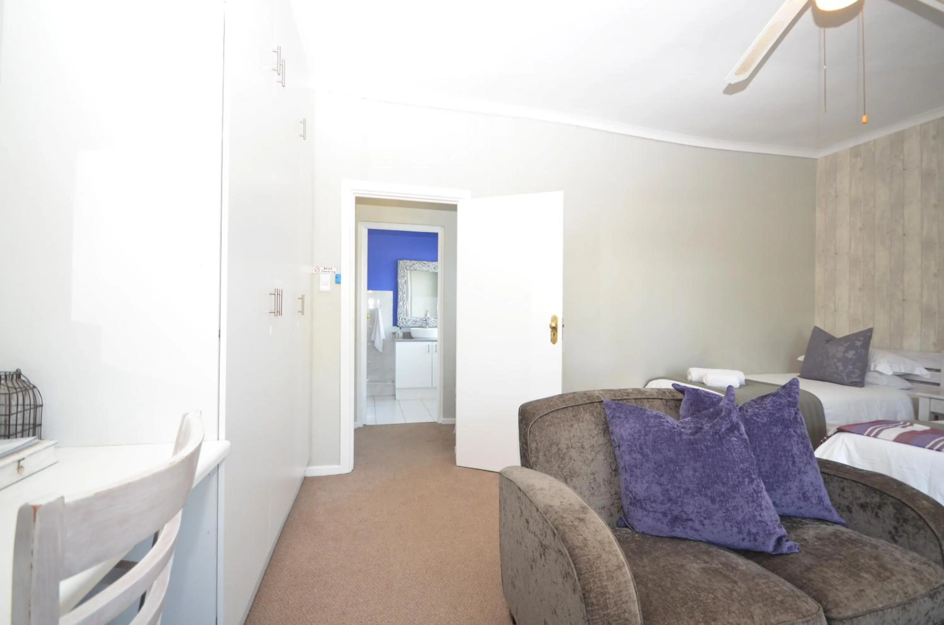 Luxury Triple Room 4 - single occupancy in Lodge on Main Guest House and Conference Centre