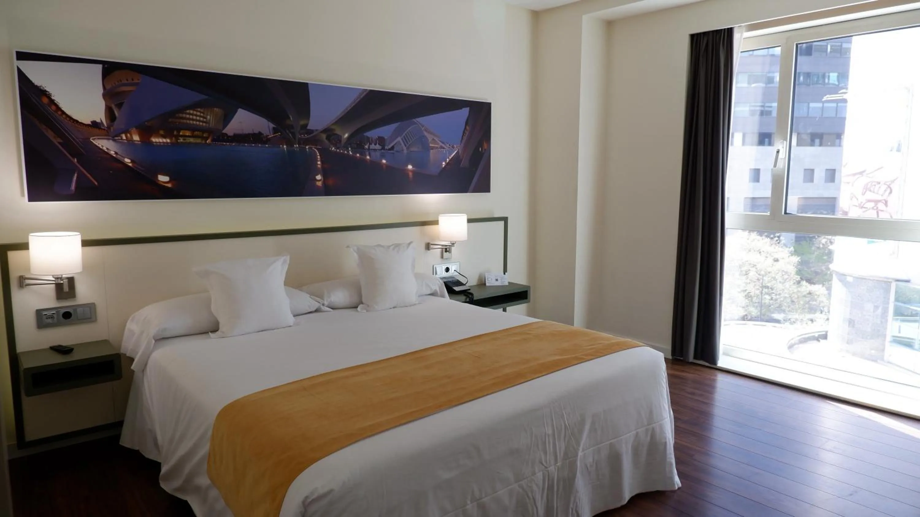 Double or Twin Room in Primus Valencia