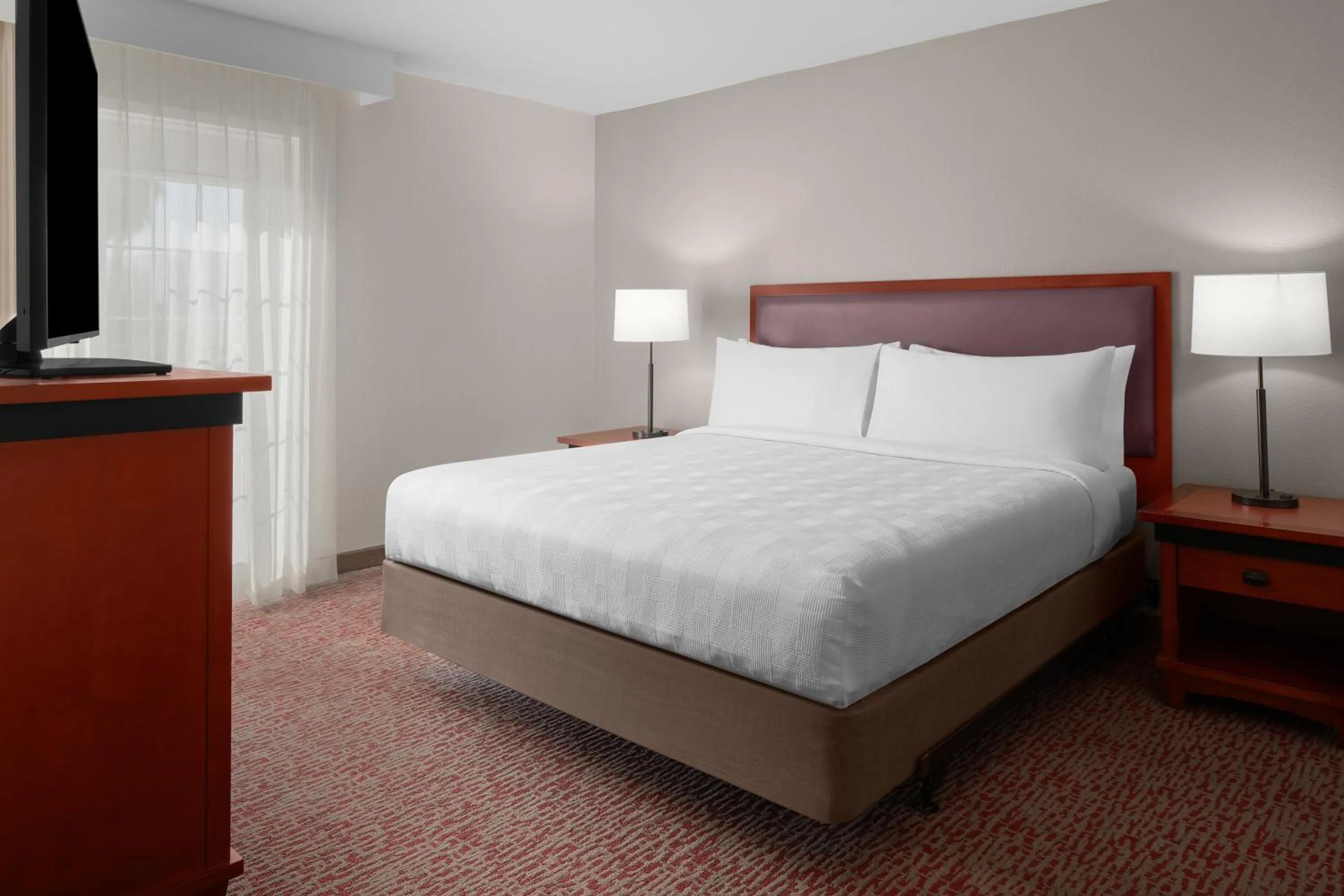 Executive Suite in Larkspur Landing Extended Stay Suites Roseville