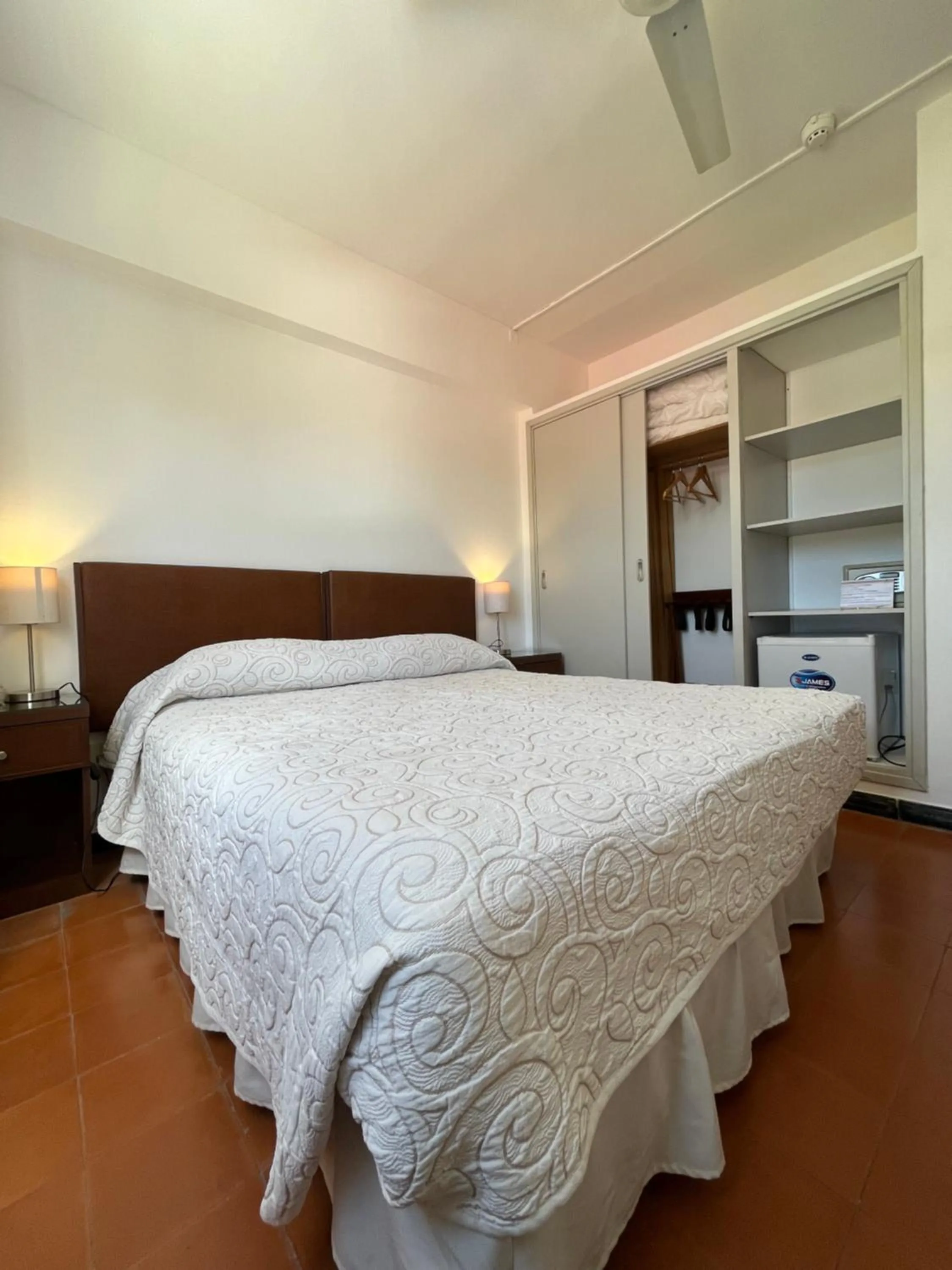 Standard Double or Twin Room in Hotel Tamariz