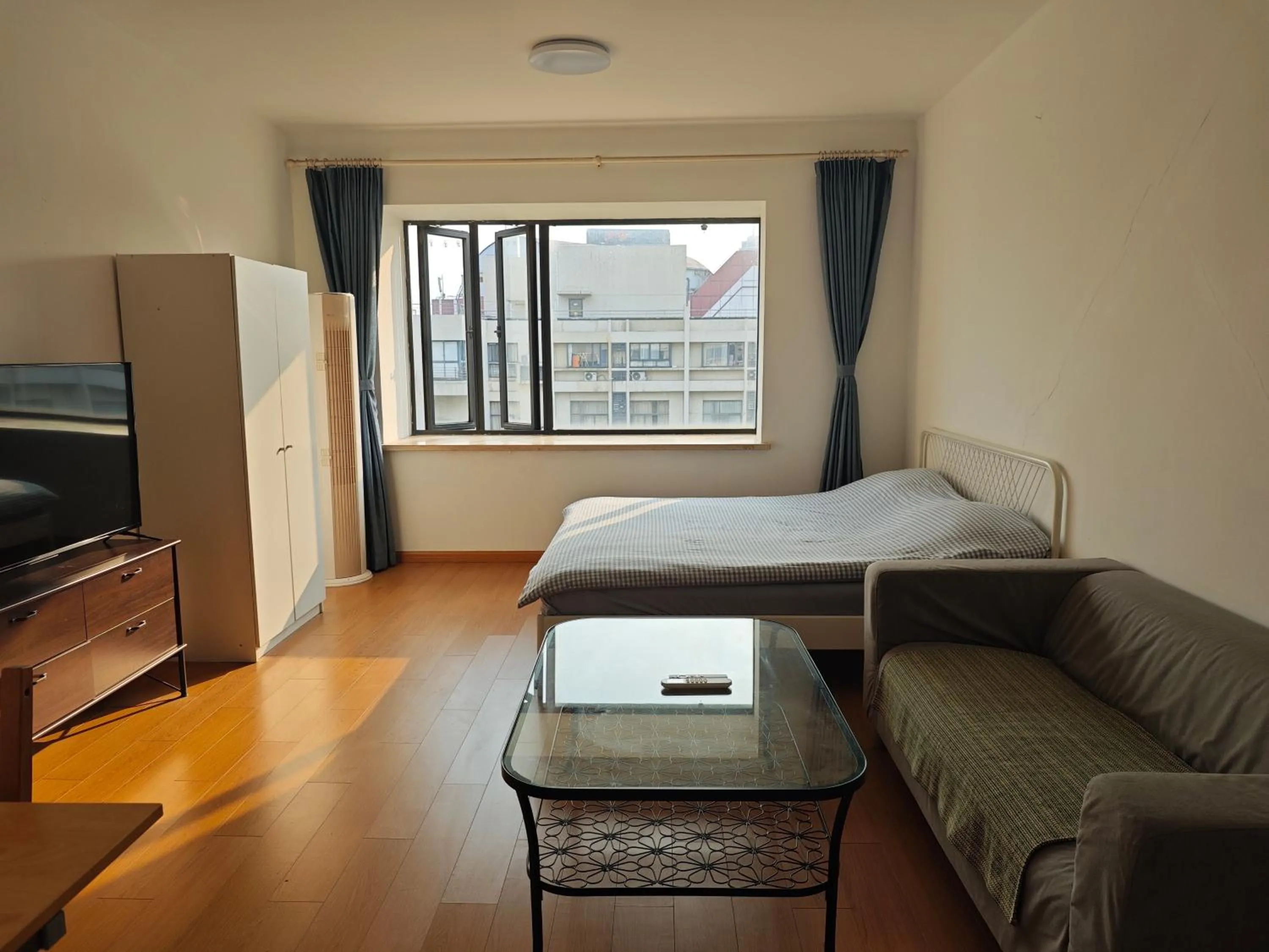 Studio Apartment in iNestin Shanghai Apt Xinjinqiao Road