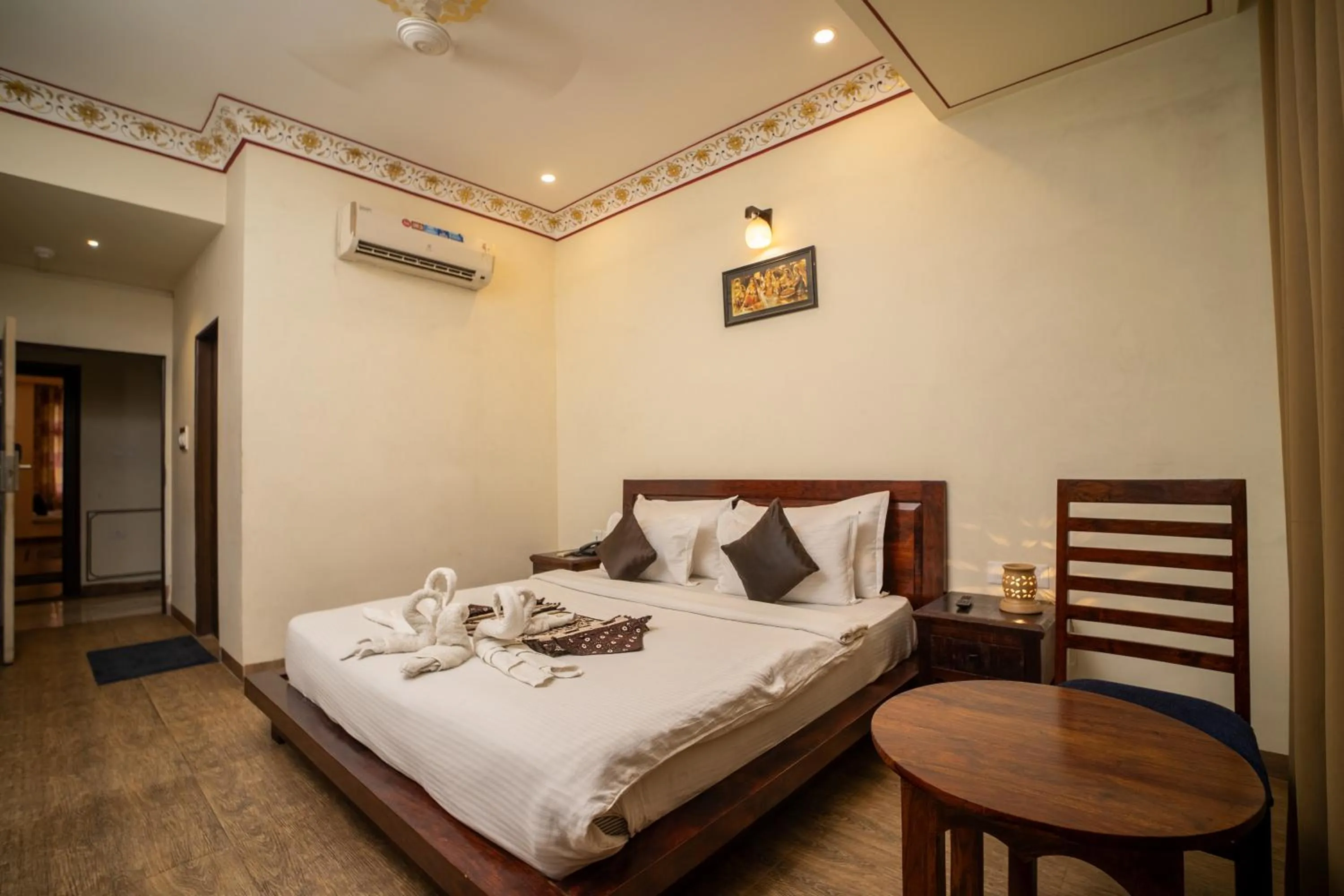 Superior Double Room in Hotel Laxmi Niwas - A Heritage Retreat