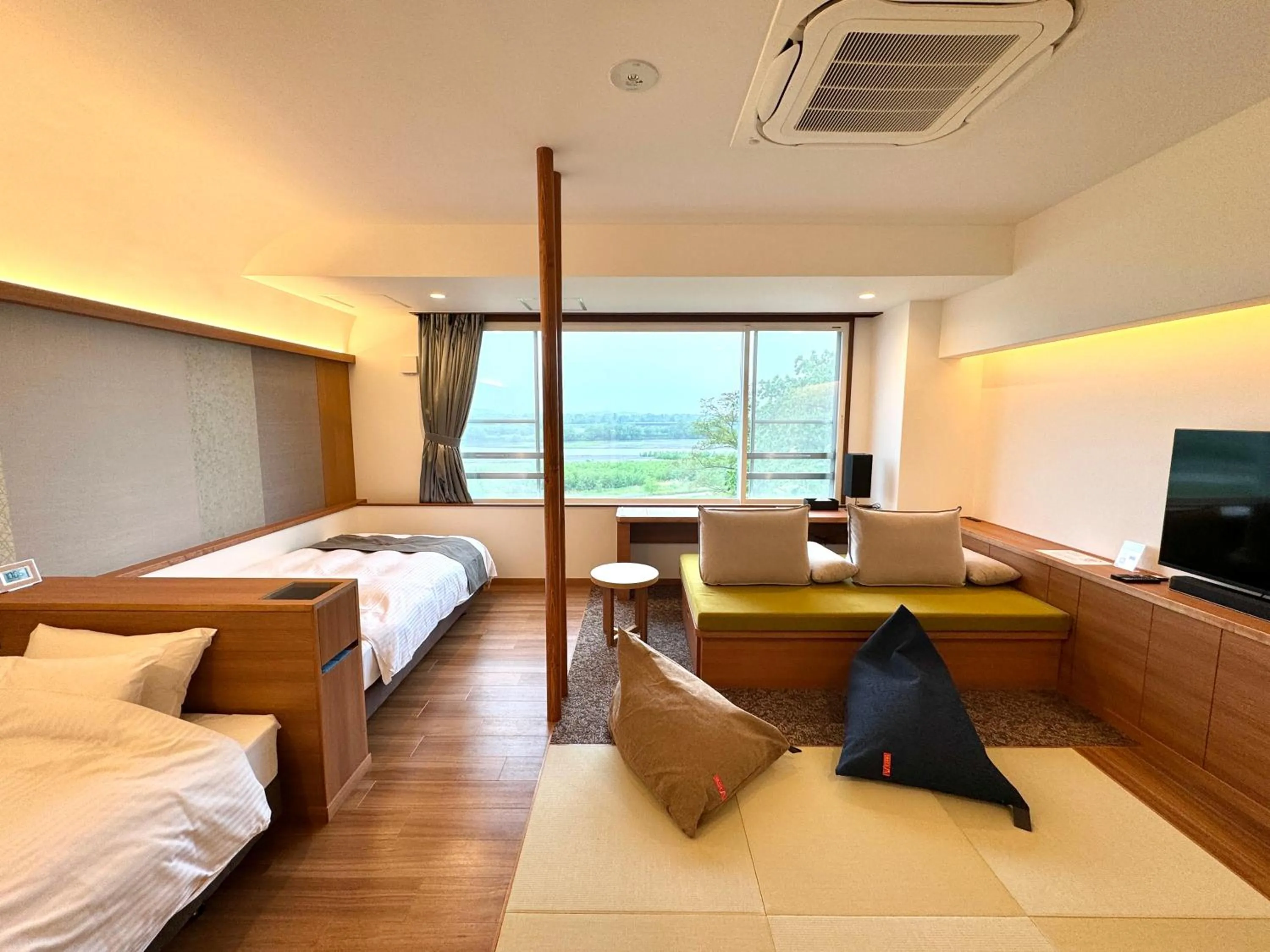 Synchronized Twin Room with Tatami Area - single occupancy - Non-Smoking in Kangetsuen