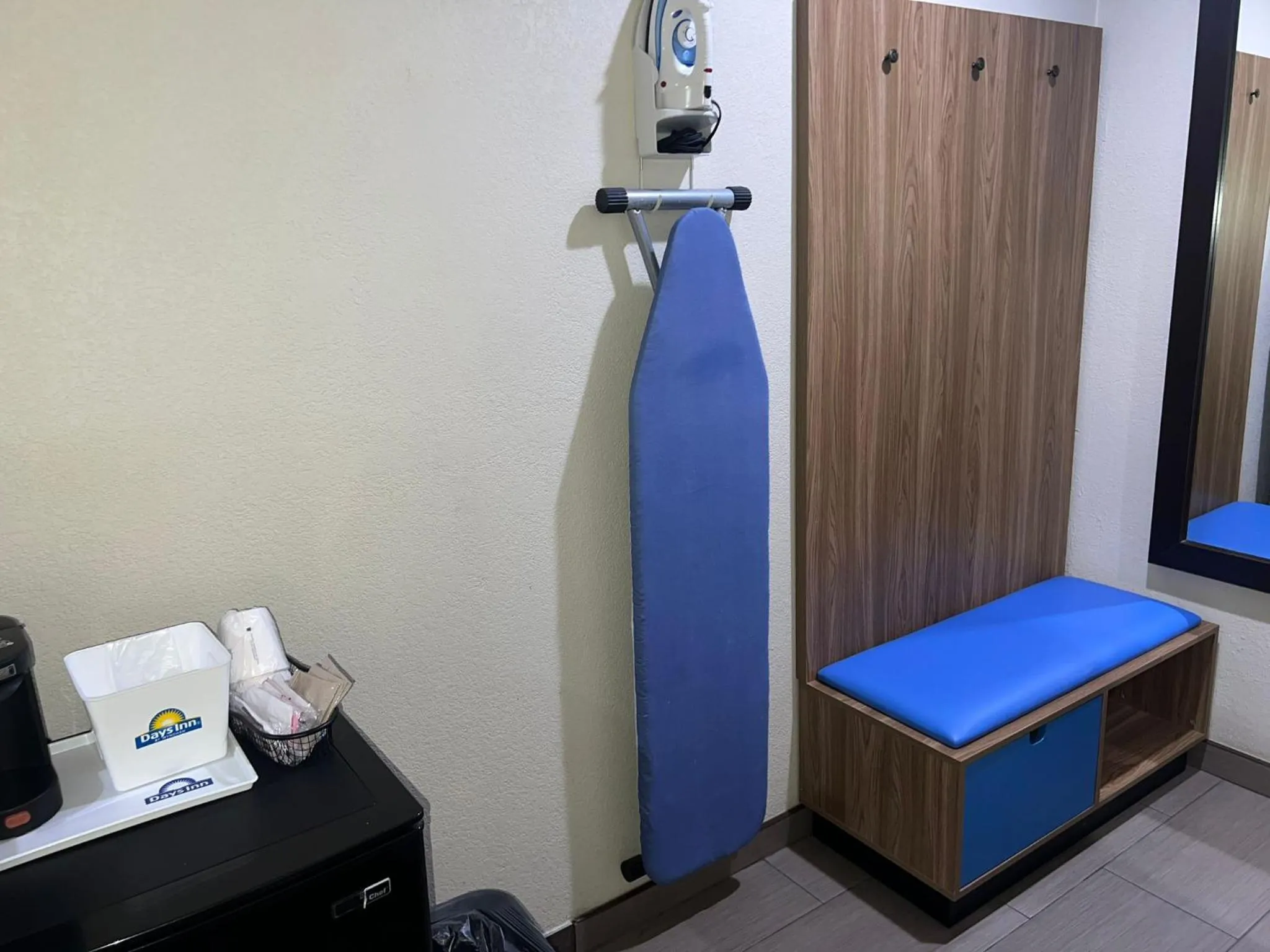 King Room - Non-Smoking in Days Inn by Wyndham El Centro