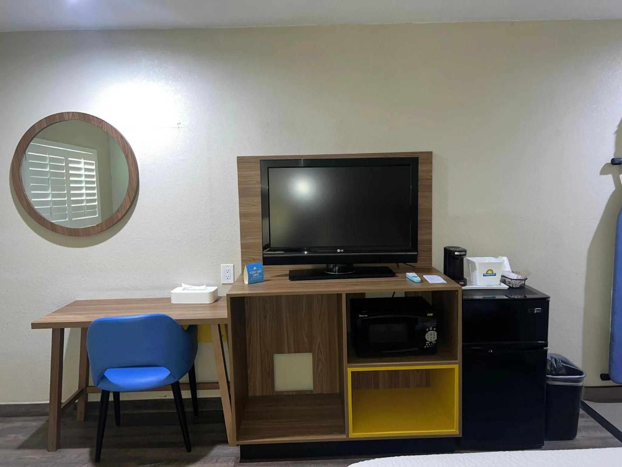 Double Room with Two Double Beds - Smoking in Days Inn by Wyndham El Centro