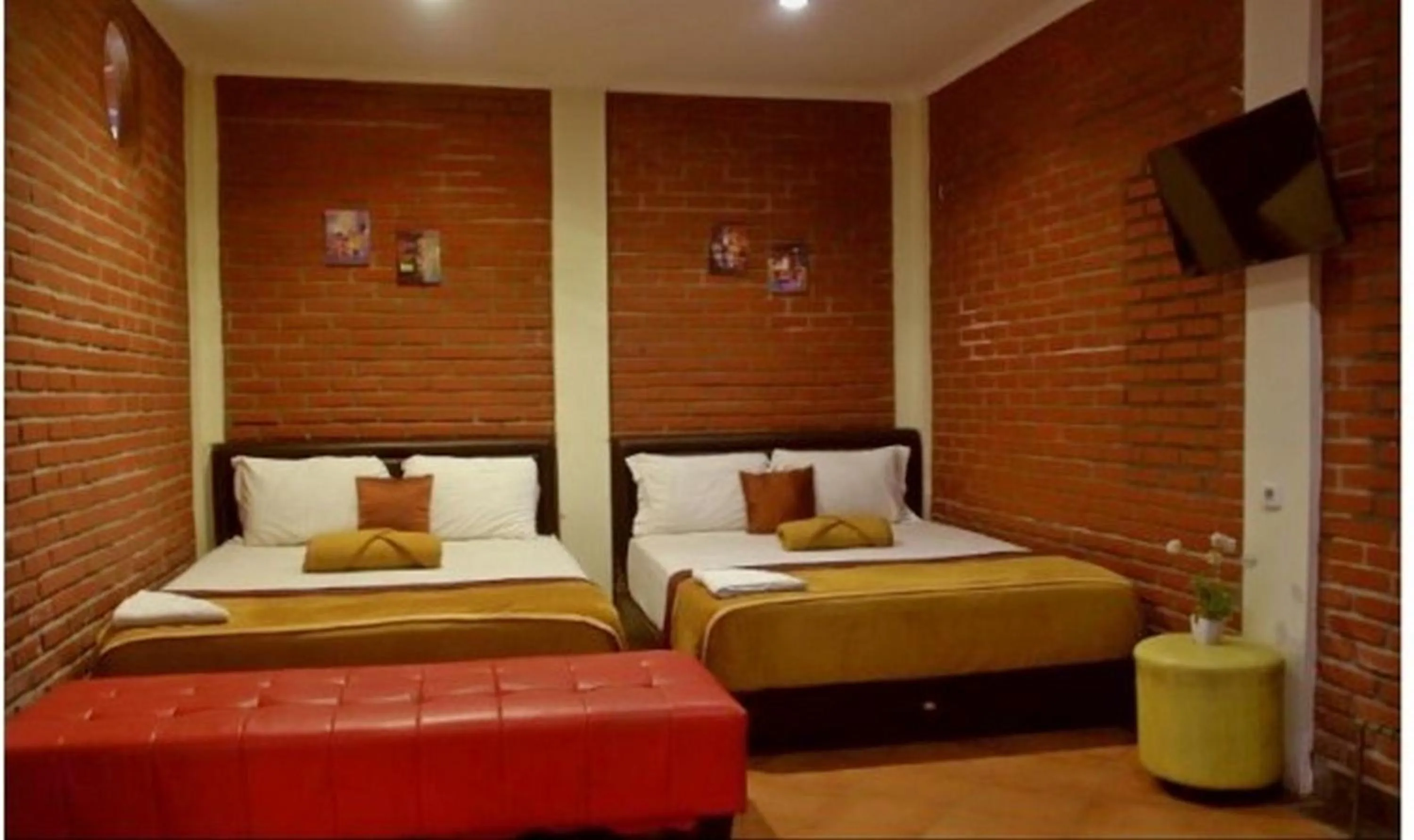 Family Studio in Bantal Guling Villa