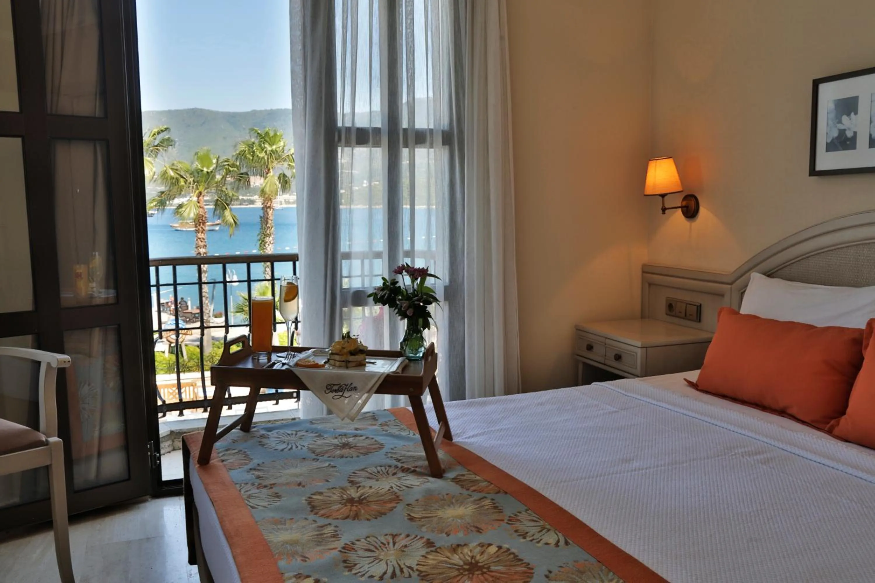 Double Room with Sea View in Torbahan Hotel