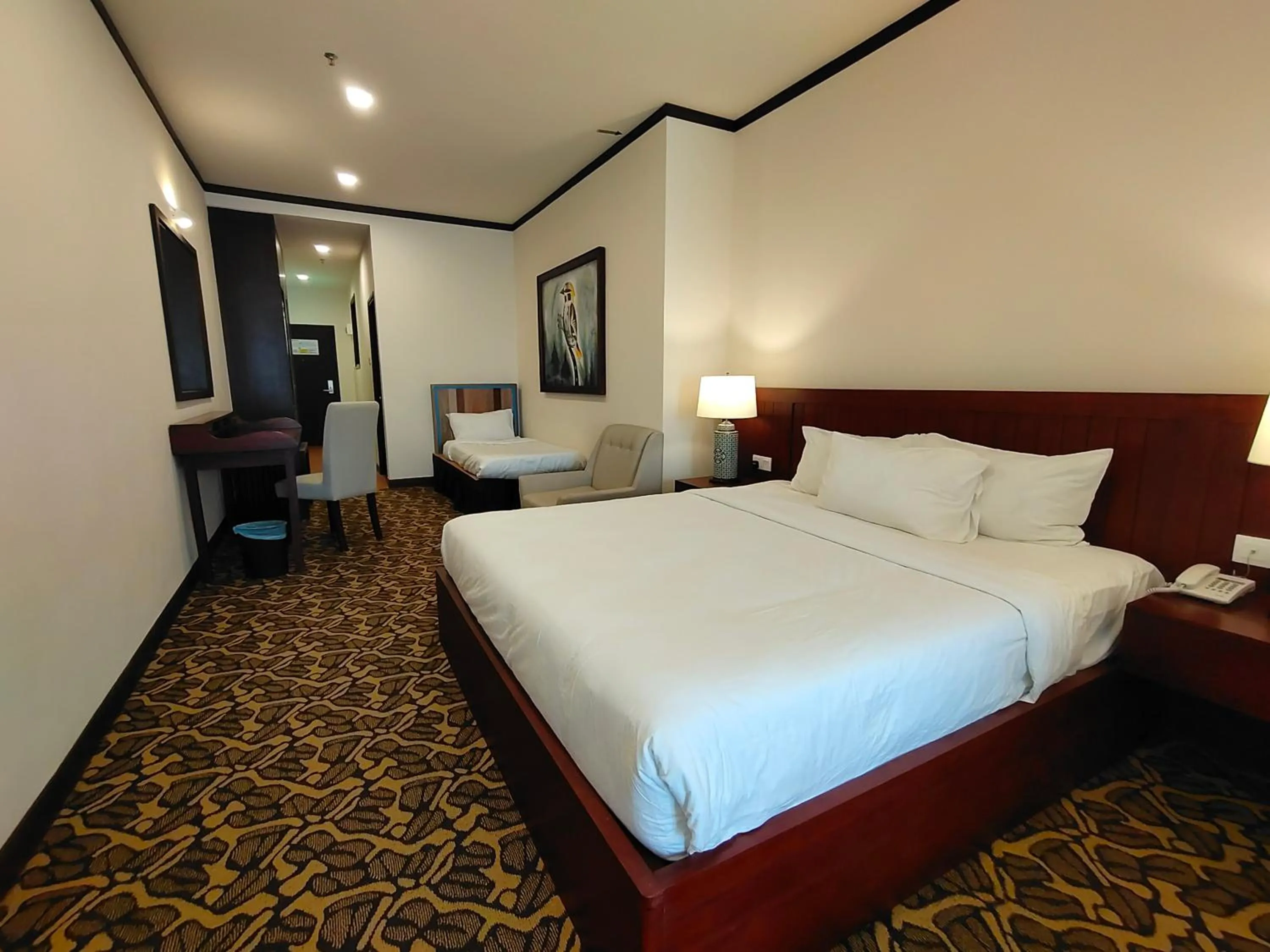 Deluxe Triple Suite in Riviera Suites Melaka