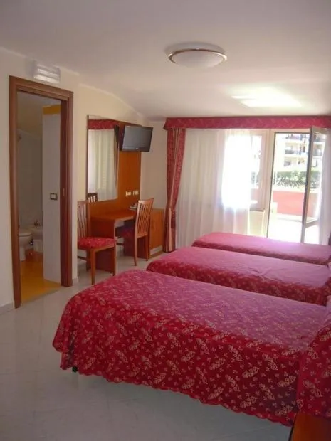 Triple Room in Hotel Vitti